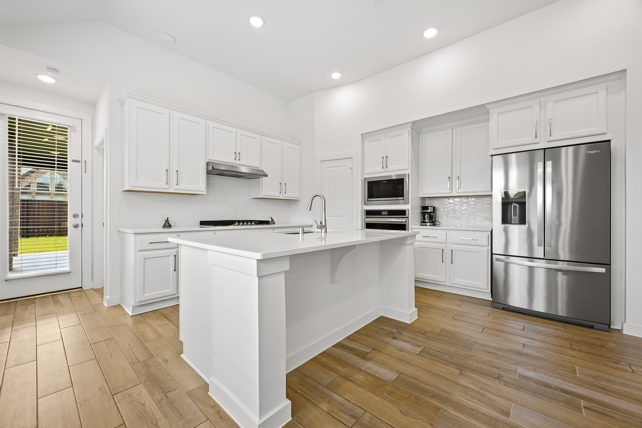 10227 Van Gogh Court Property Photo 3