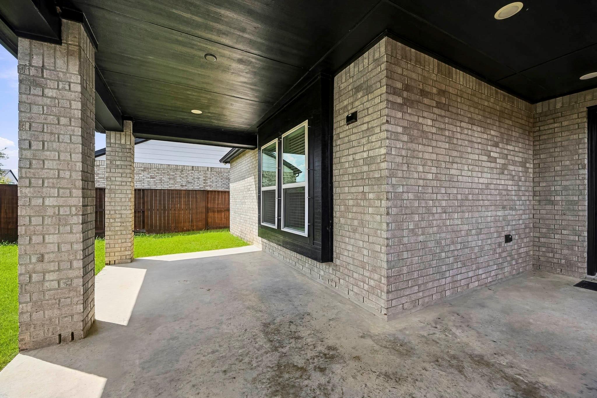 10227 Van Gogh Court, Manvel Tx 77583 Property Photo 3