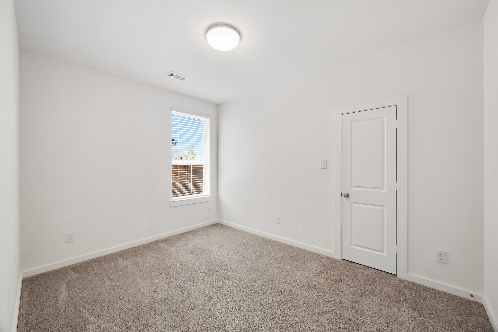 10227 Van Gogh Court Property Photo 20