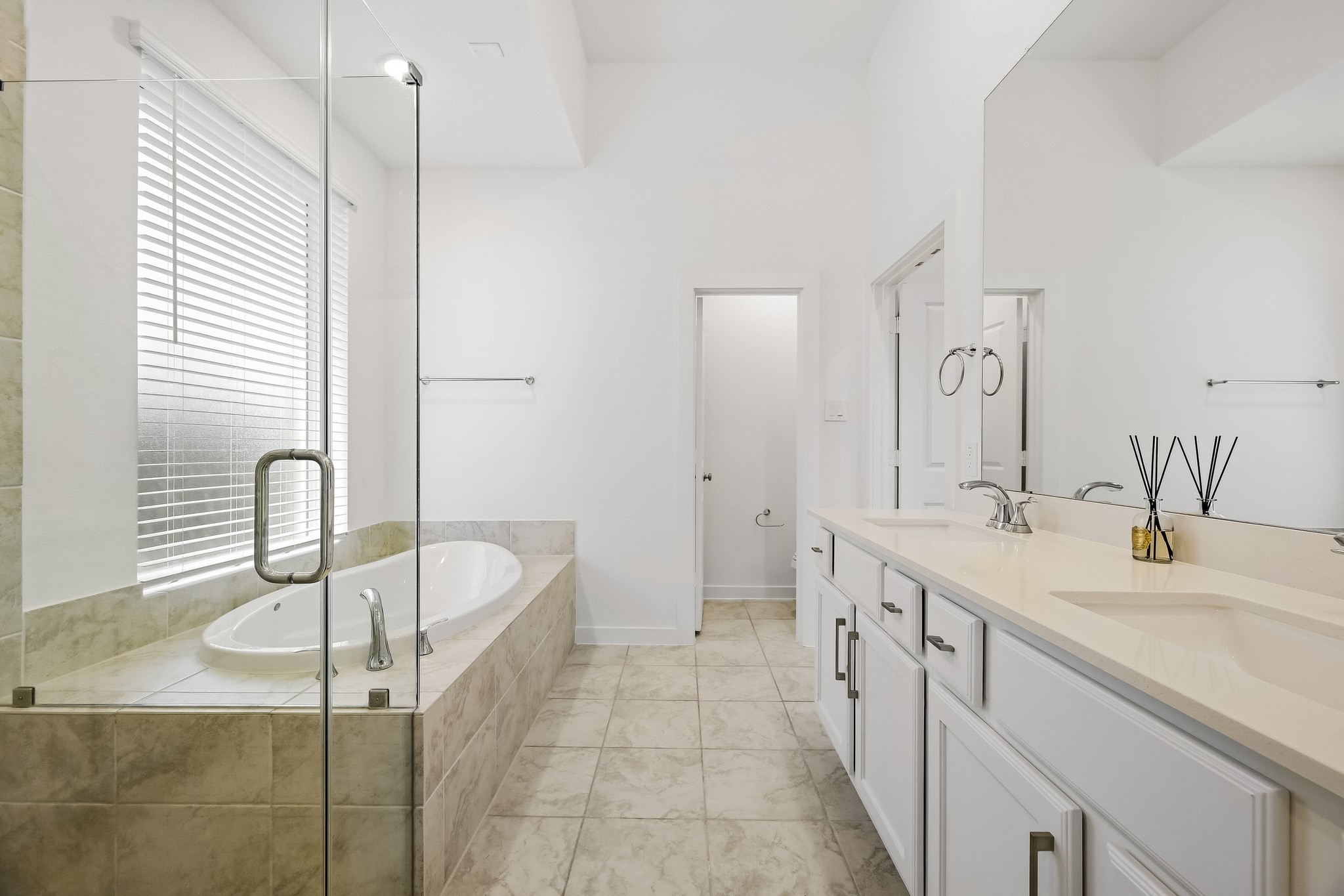 10227 Van Gogh Court Property Photo 31