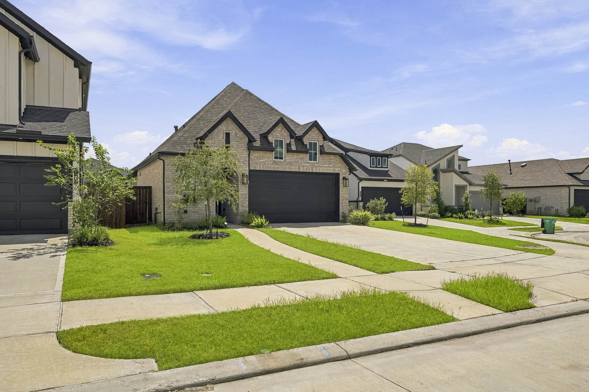 10227 Van Gogh Court Property Photo 32