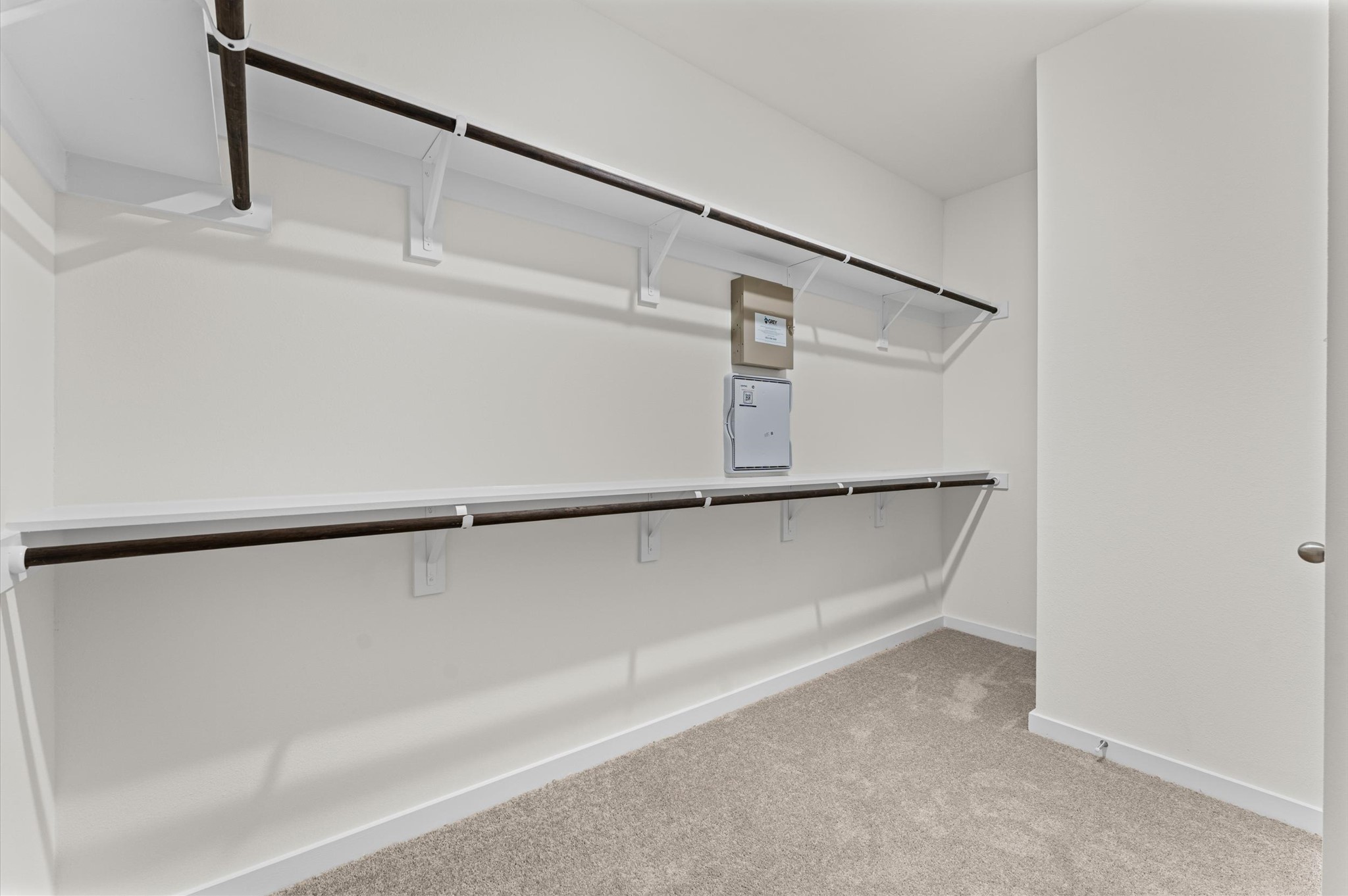 8322 Amethyst Valley Lane Property Photo 11