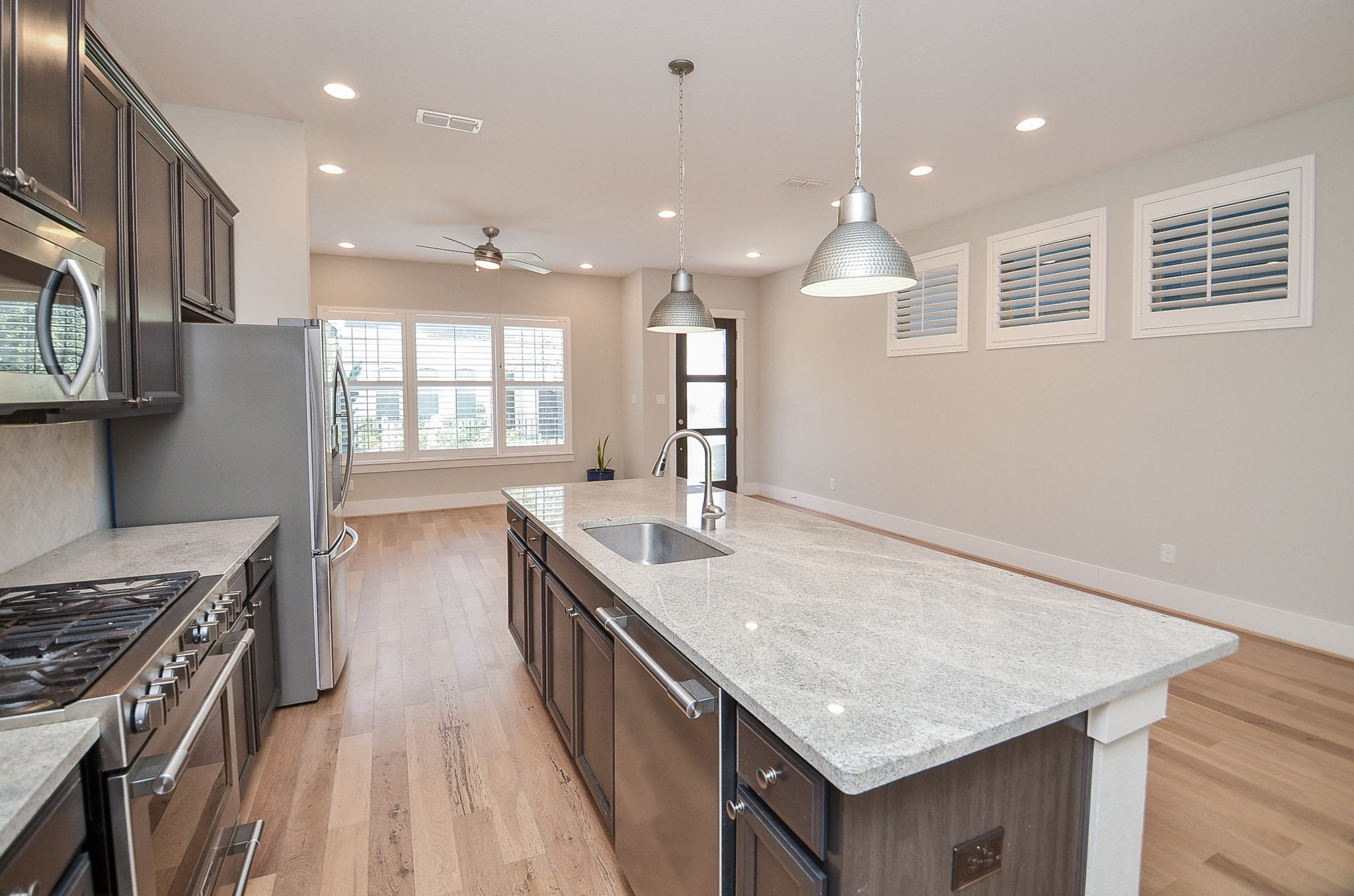12551 Malachite Way Property Photo 11