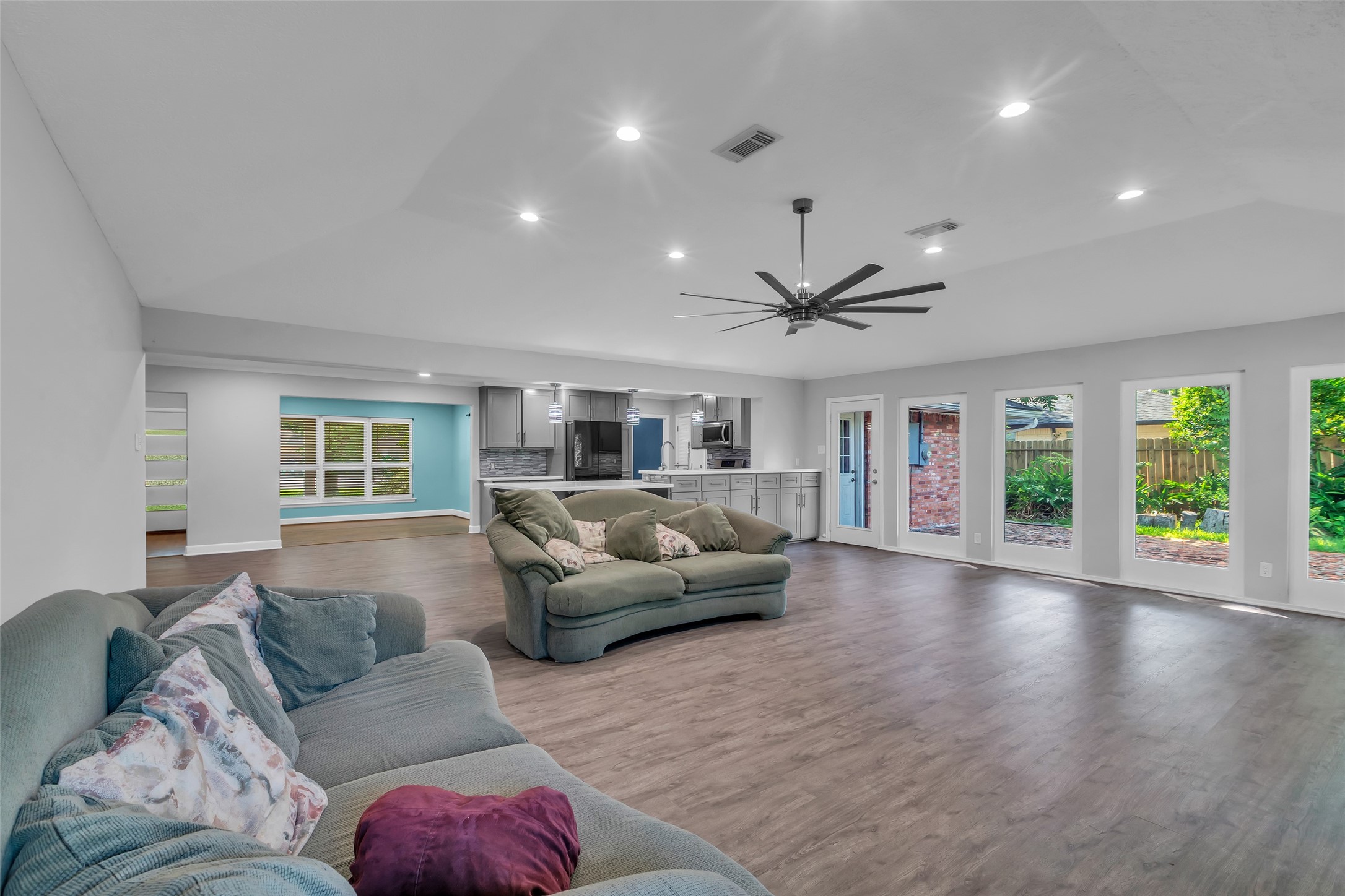 8902 Theysen Drive Property Photo 20