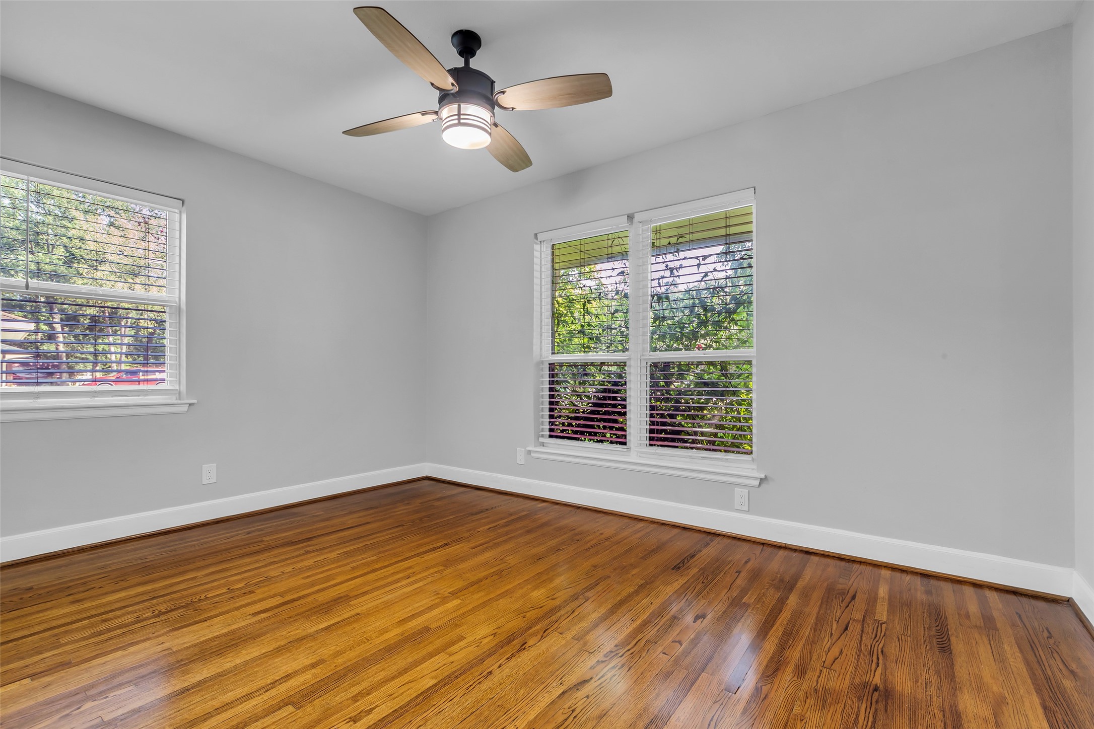 8902 Theysen Drive Property Photo 31