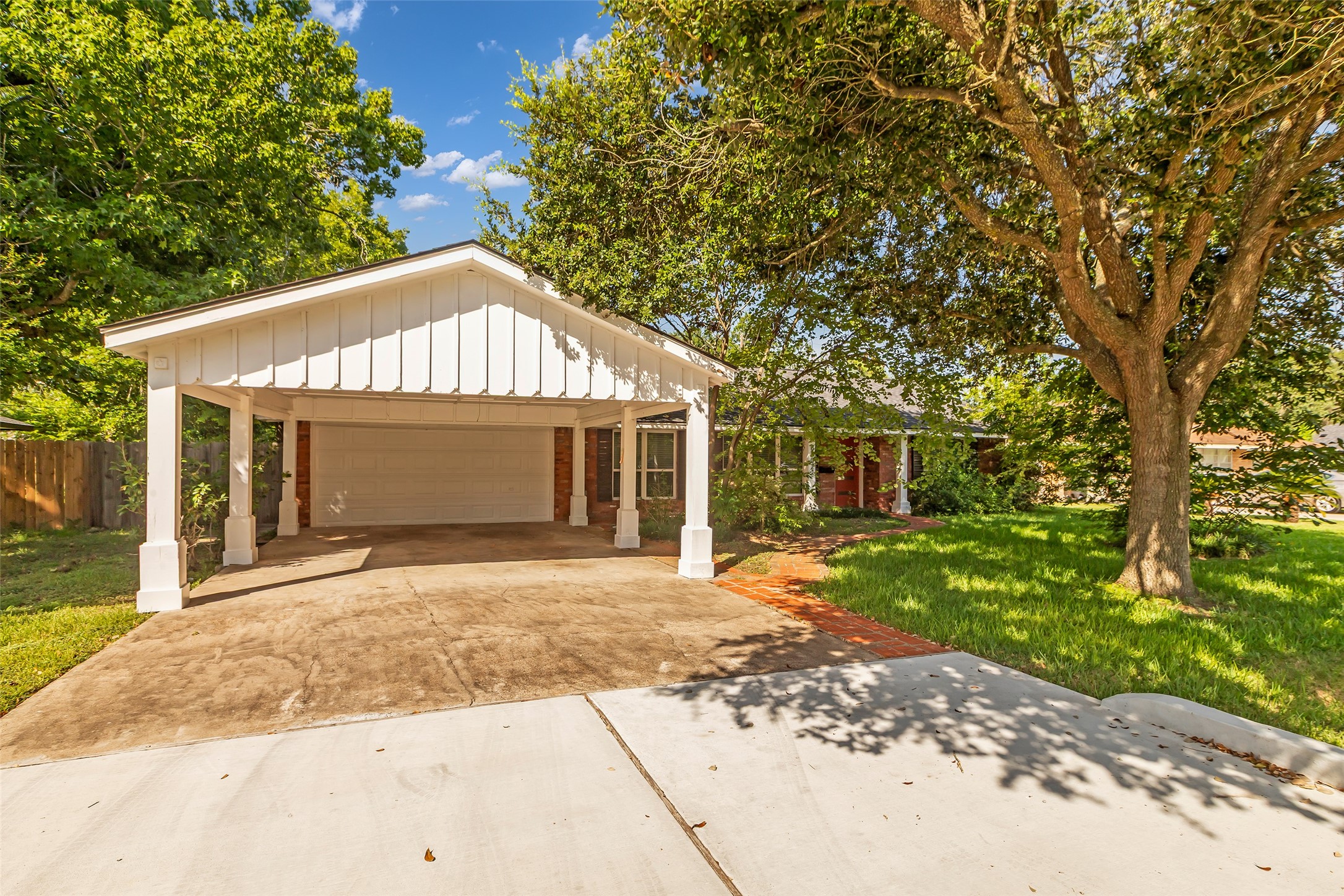 8902 Theysen Drive Property Photo 43