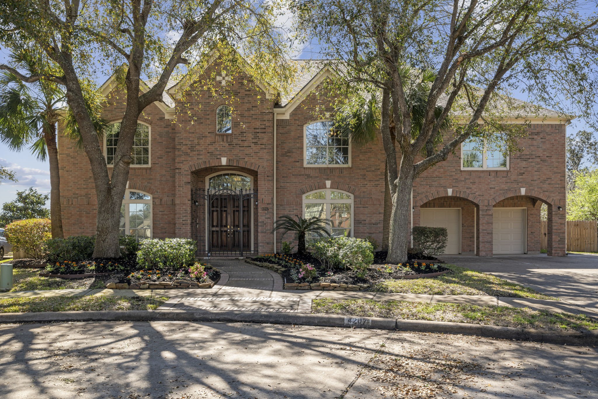 4207 Clearwater Court Property Photo