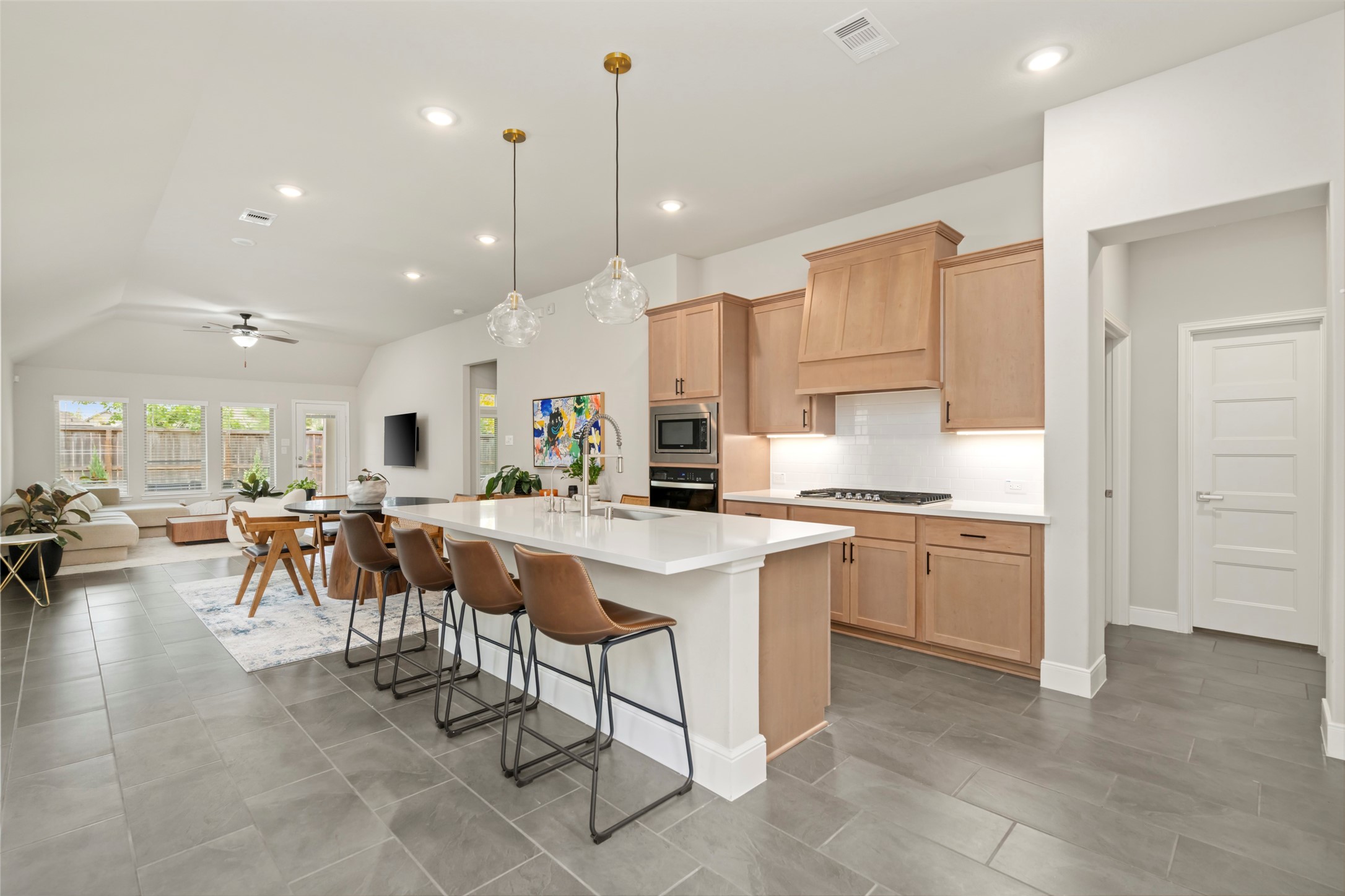 854 Sendero Trail Property Photo 3