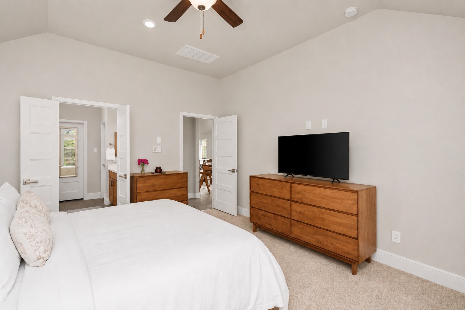 854 Sendero Trail Property Photo 12