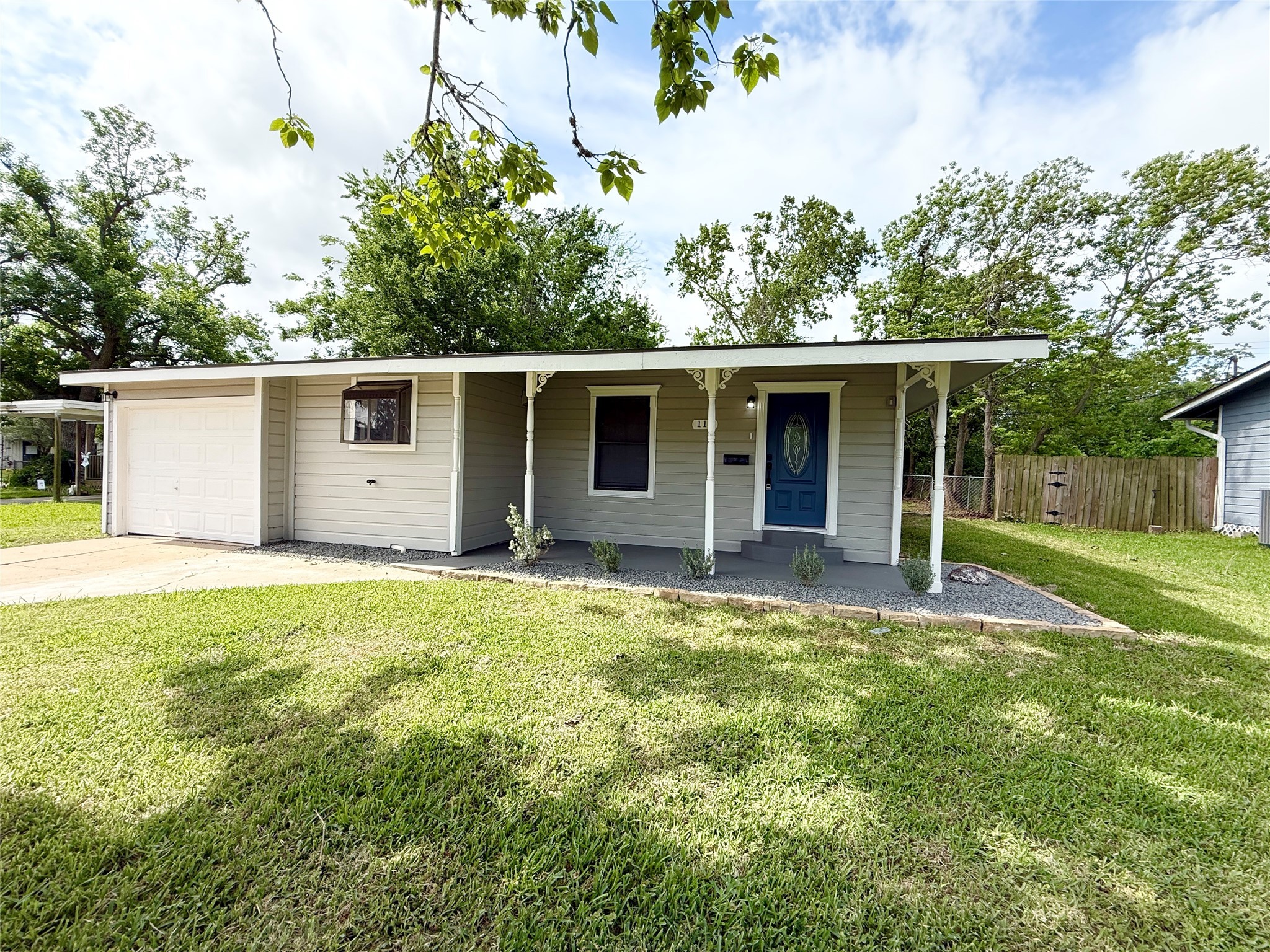 116 Acacia Street Property Photo