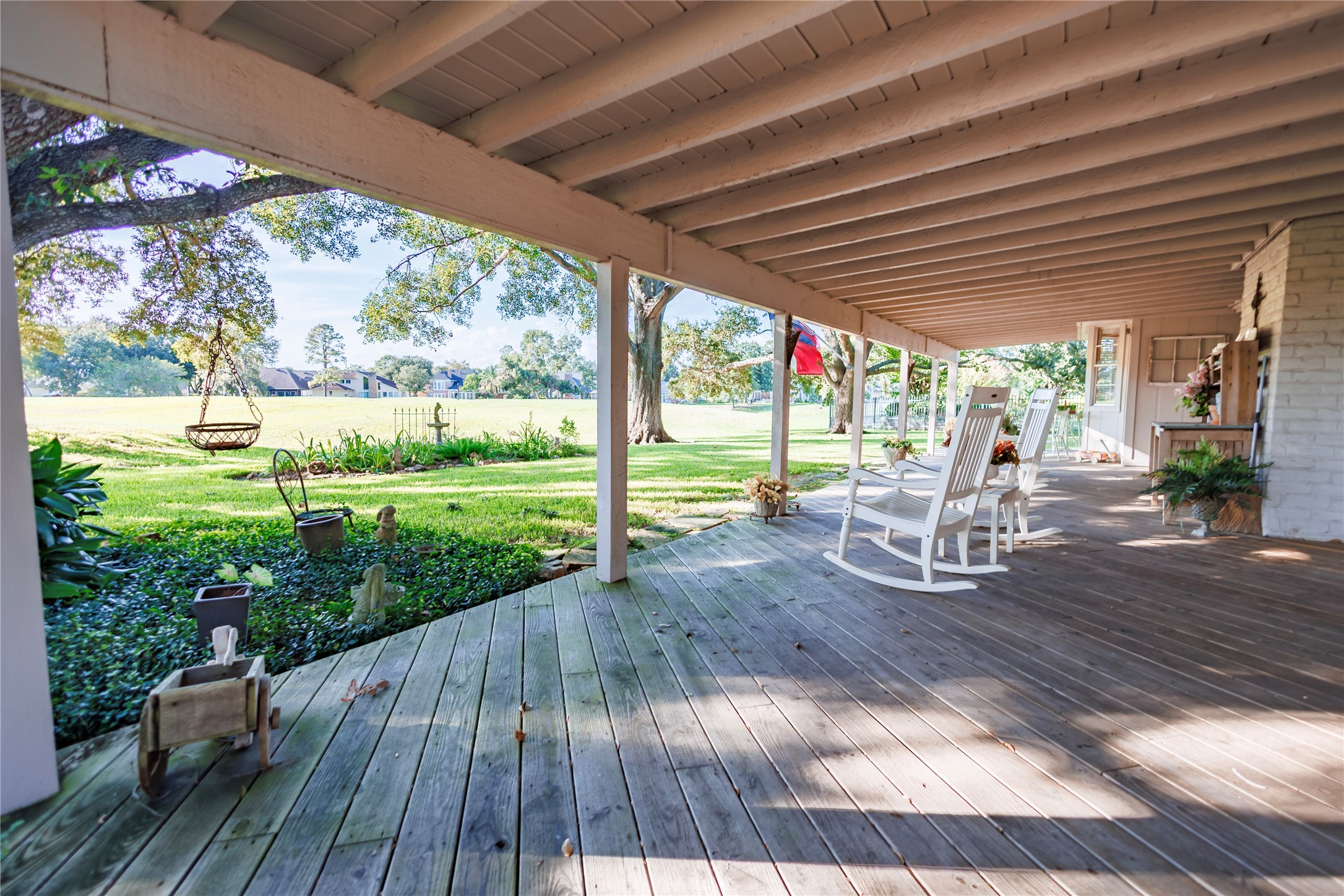 3702 Point Clear Drive Property Photo 4