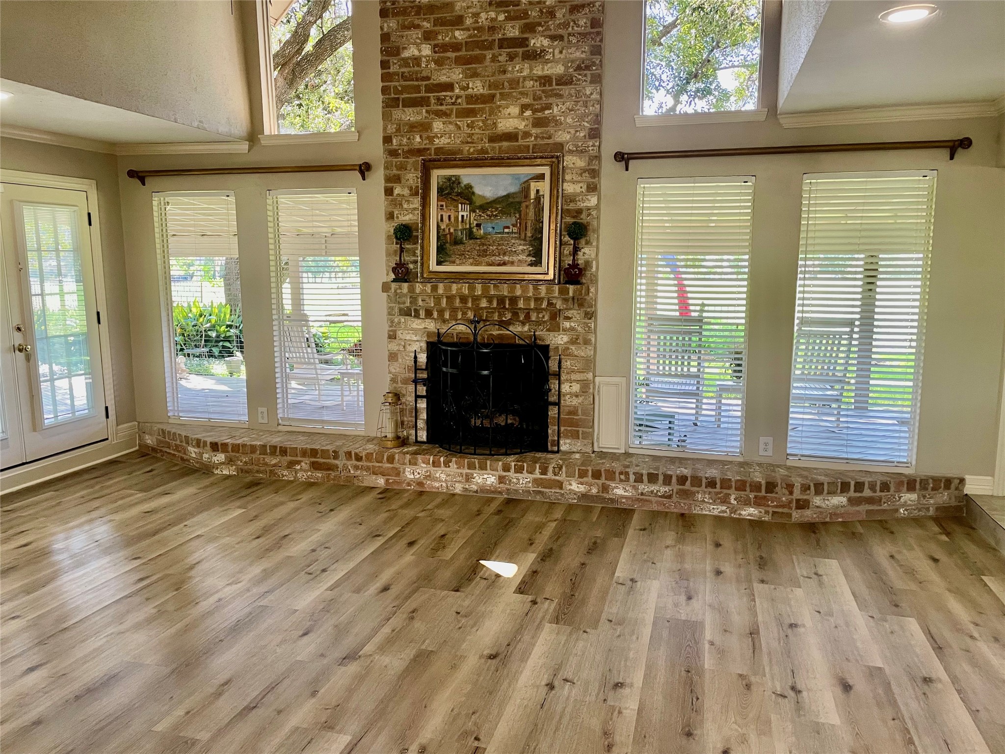 3702 Point Clear Drive Property Photo 5