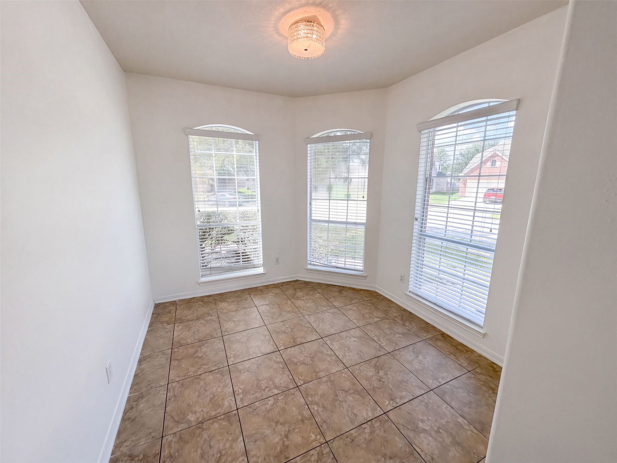 20610 Wren Hollow Way Property Photo 14
