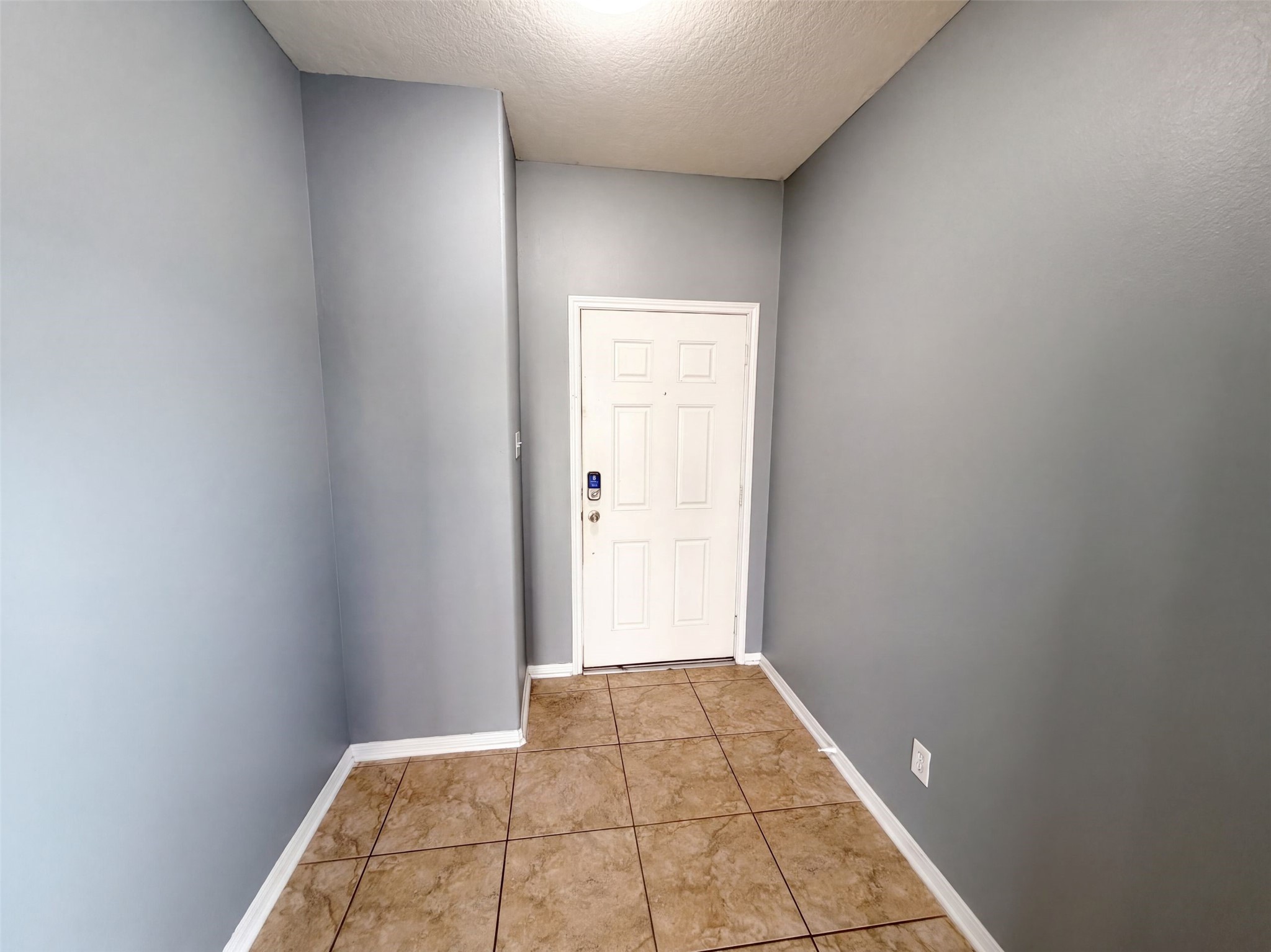 20610 Wren Hollow Way Property Photo 17