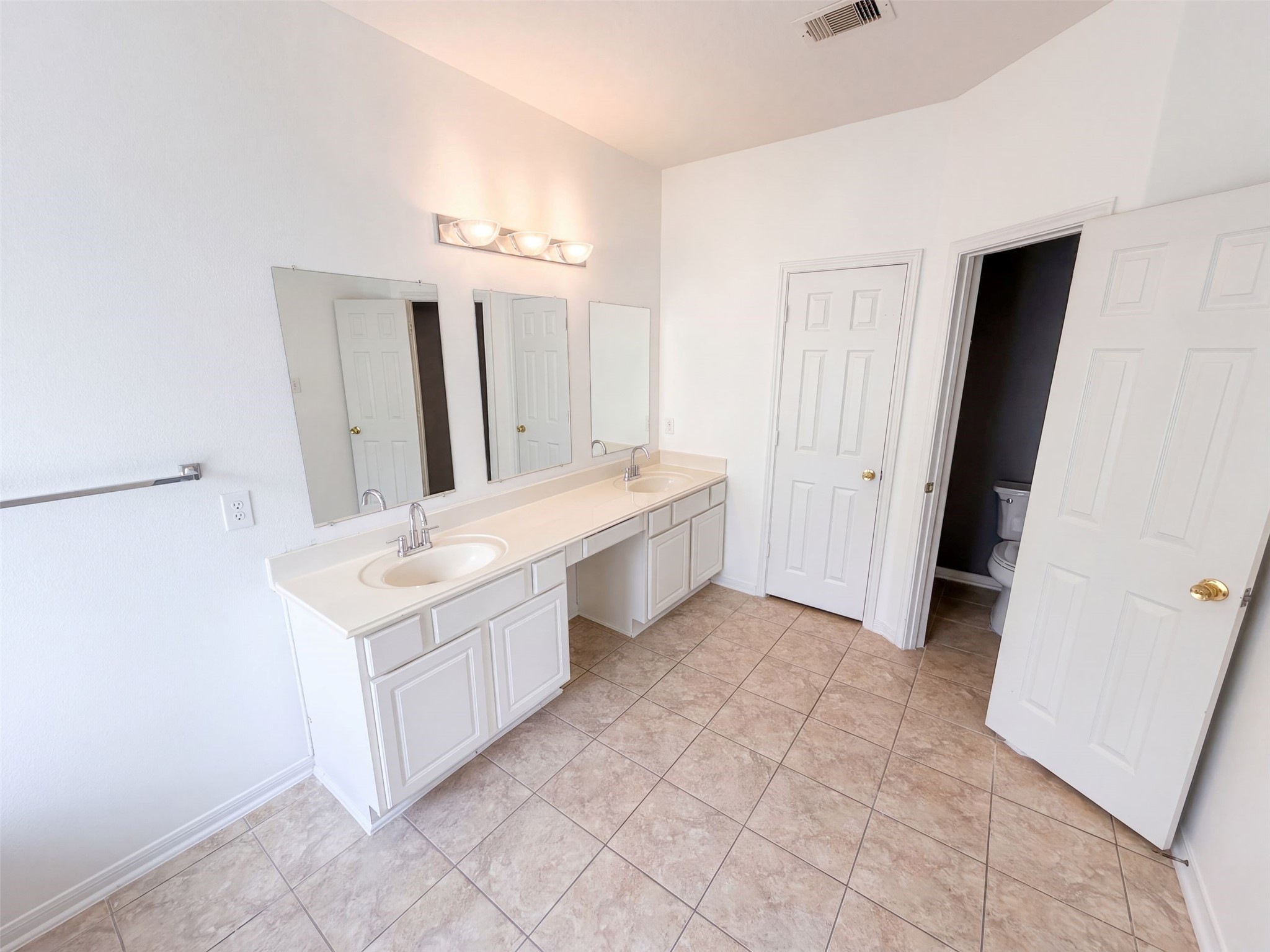 20610 Wren Hollow Way Property Photo 26