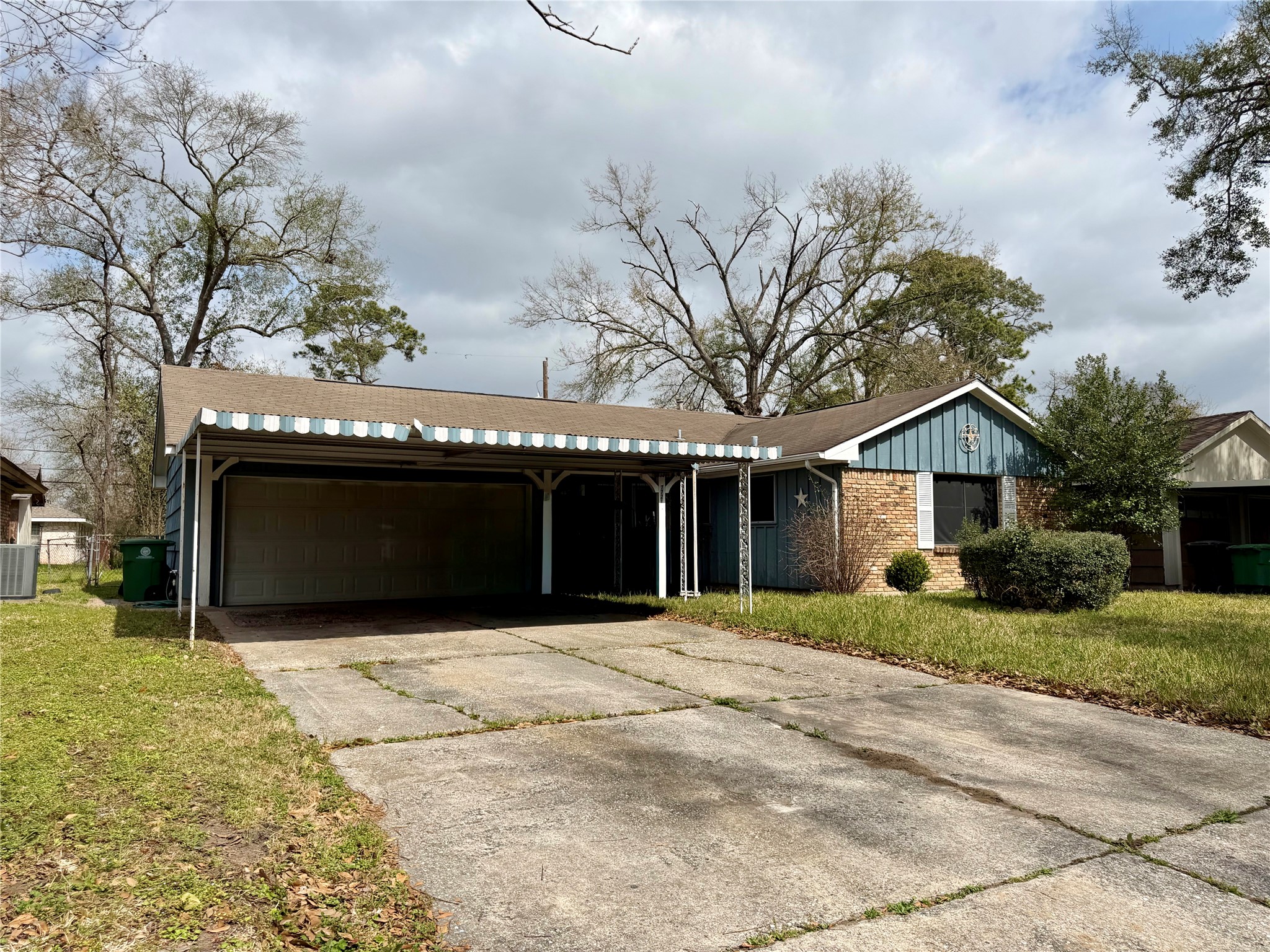 7721 Caddo Road Property Photo 2