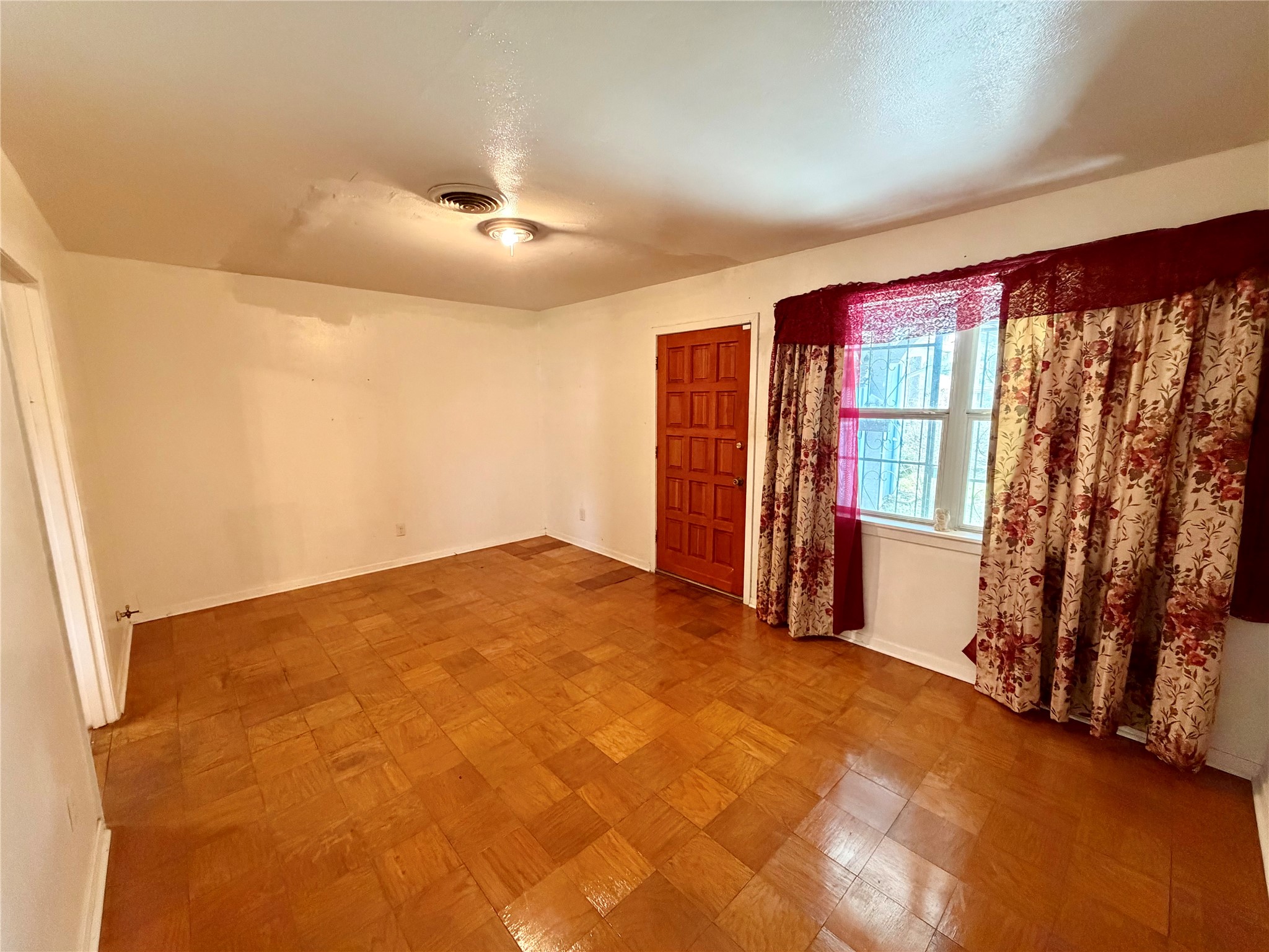 7721 Caddo Road Property Photo 4