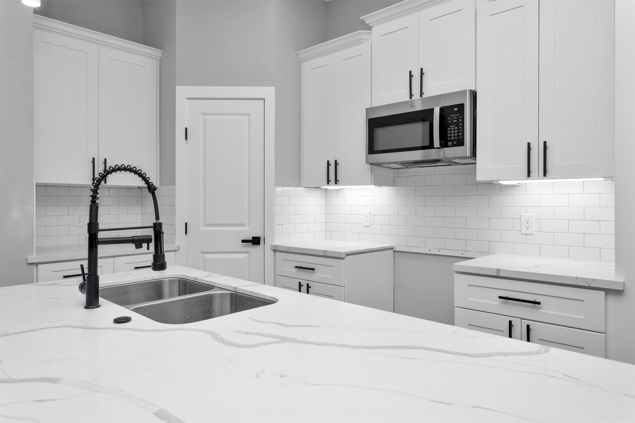 6918 Dumble Street A Property Photo 1