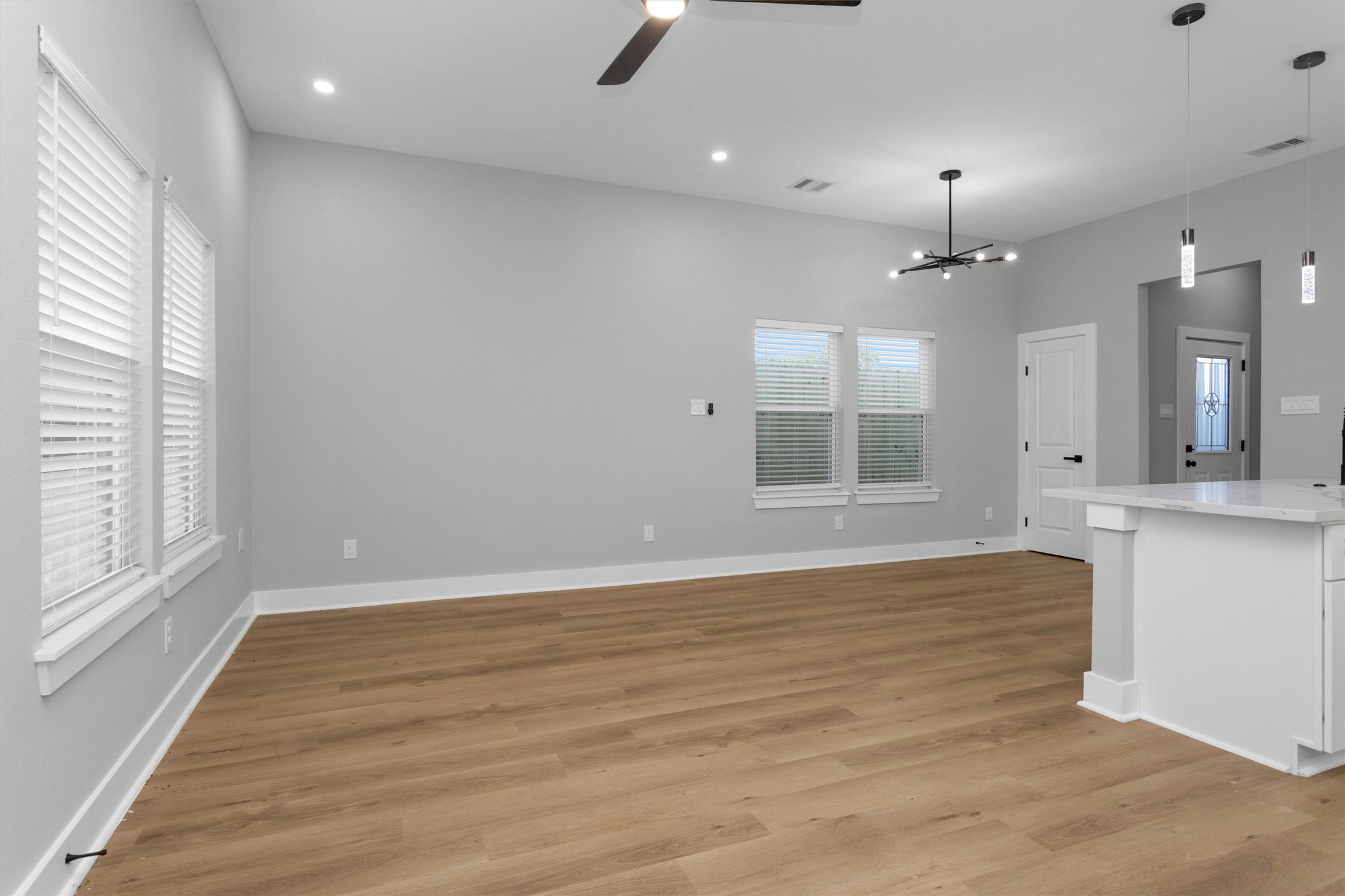 6918 Dumble Street A Property Photo 14
