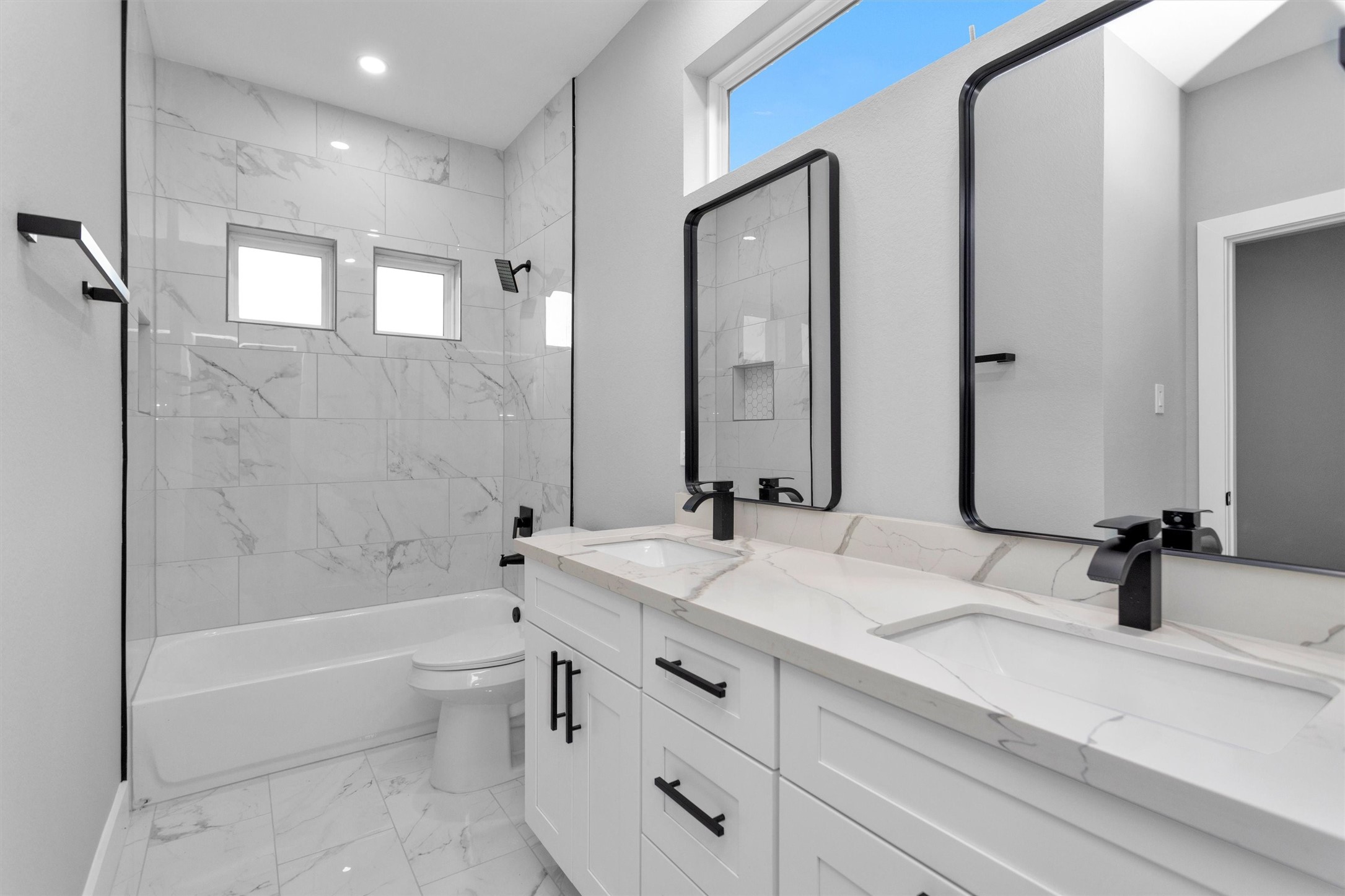 6918 Dumble Street A Property Photo 28