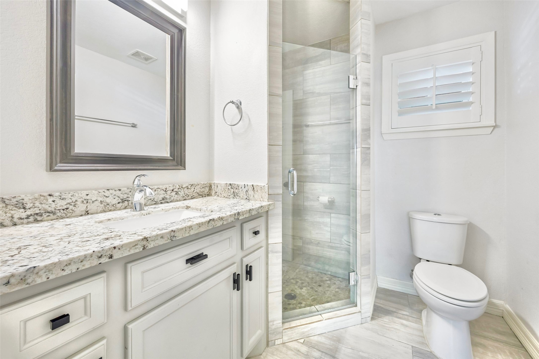 10143 Whiteside Ln Property Photo 12
