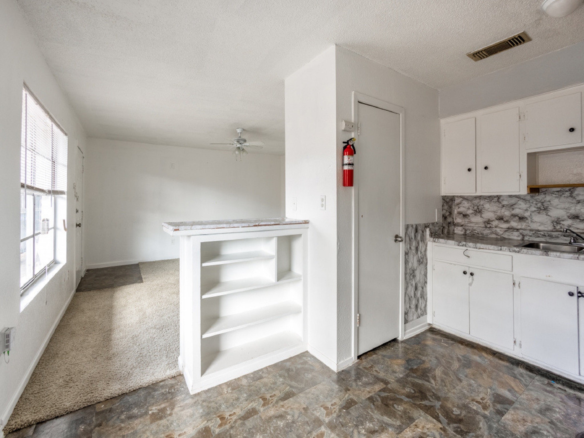 1711 Wichita 2 Property Photo 3