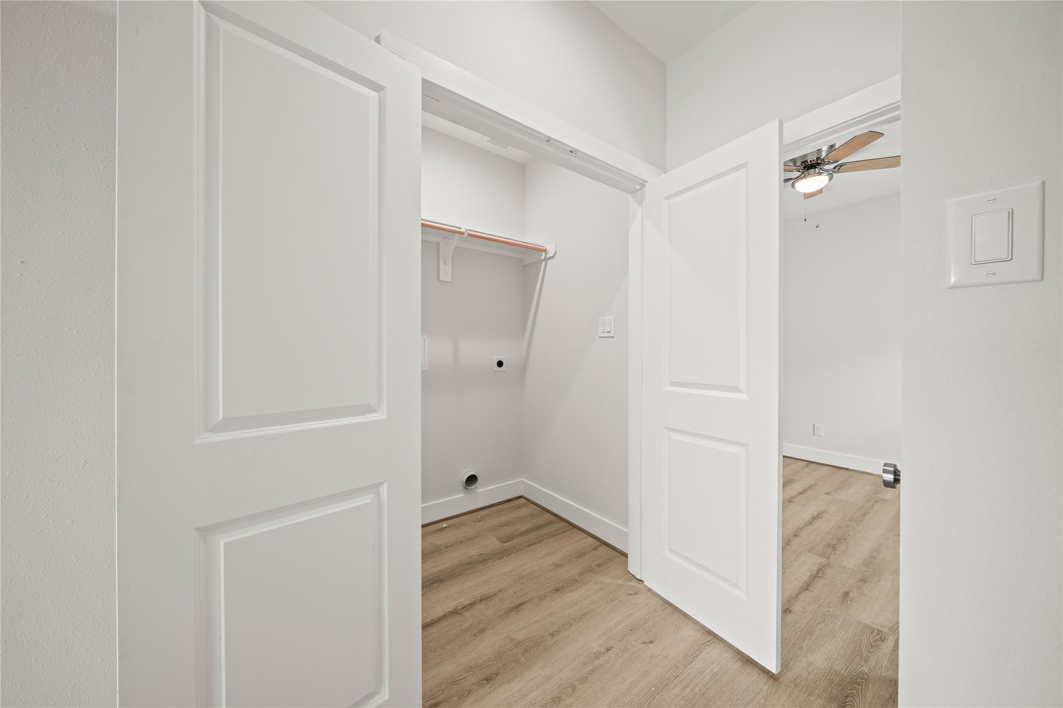 4007 New Orleans Street B Property Photo 12