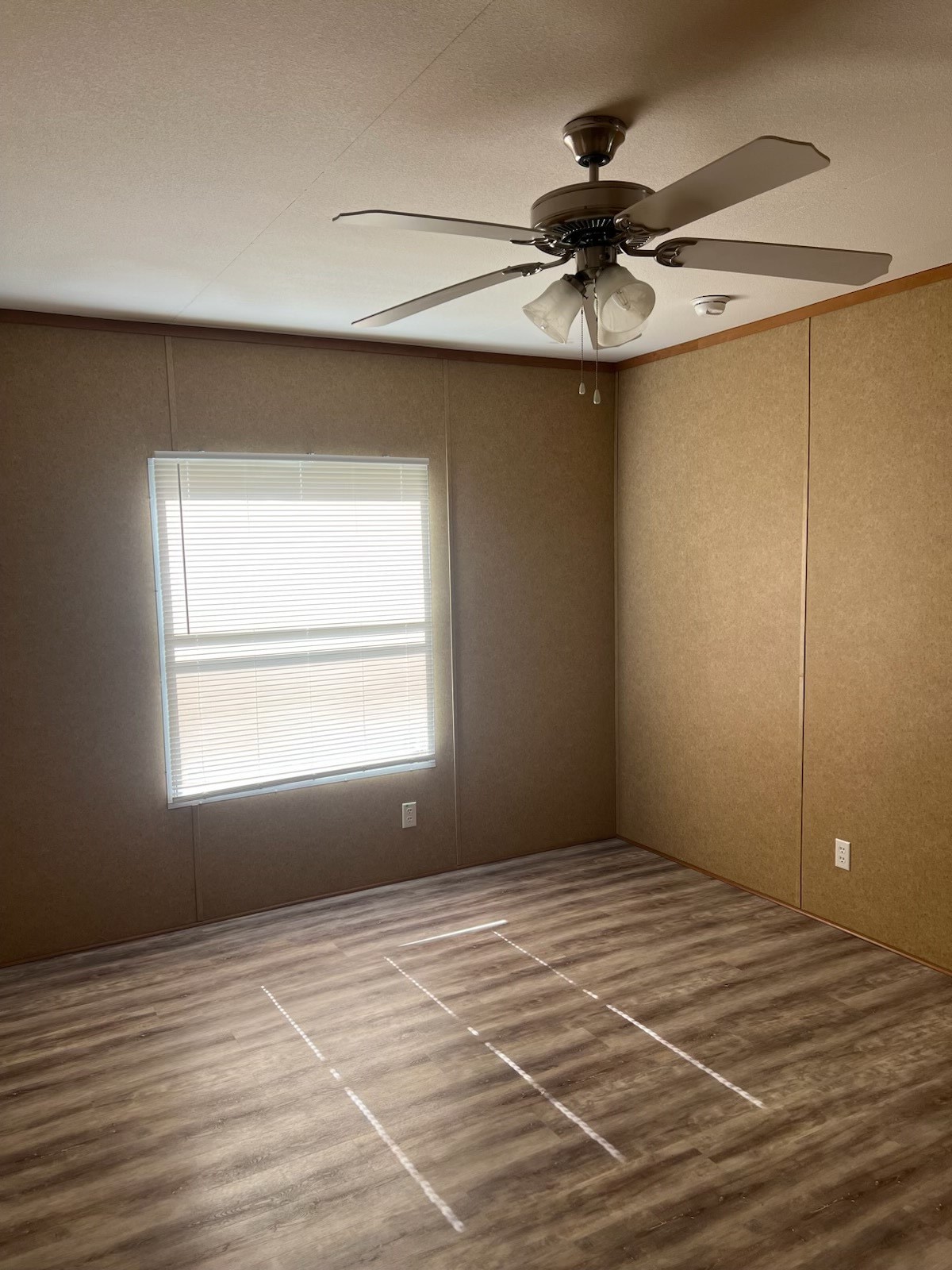 1412 Austin Street Property Photo 6