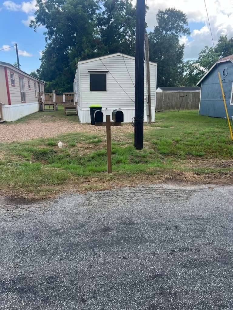 1412 Austin Street Property Photo 9