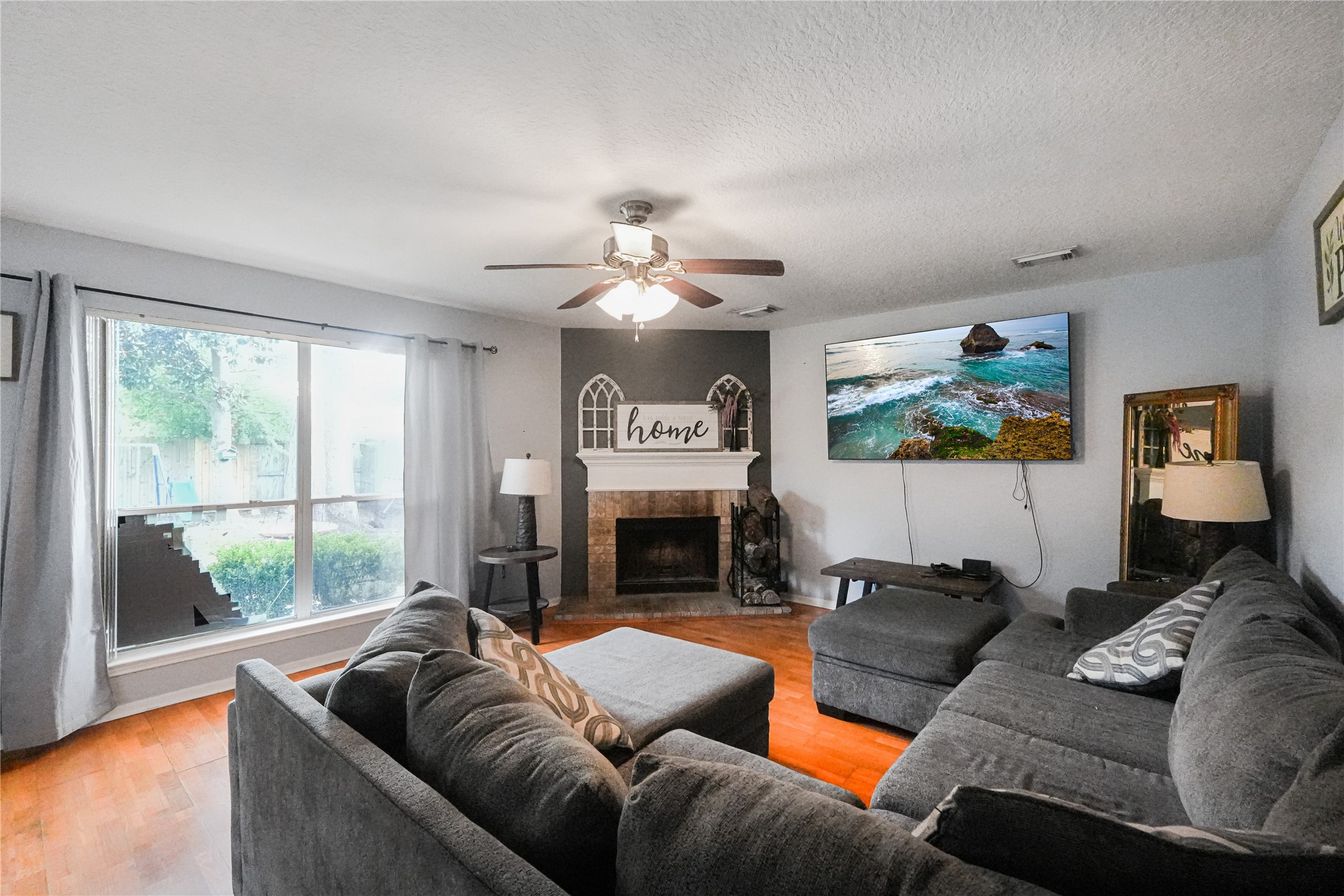 5824 Forest Timbers Drive Property Photo 8