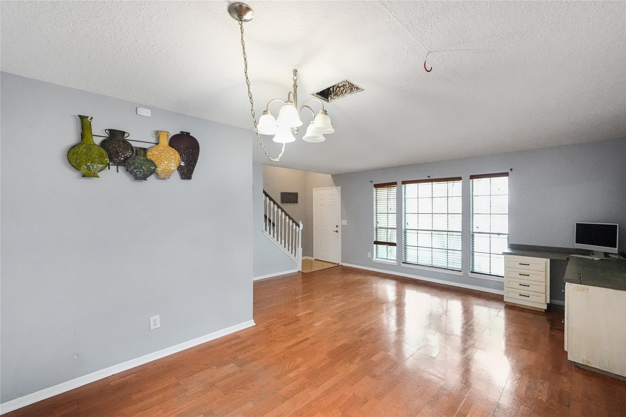 5824 Forest Timbers Drive Property Photo 12