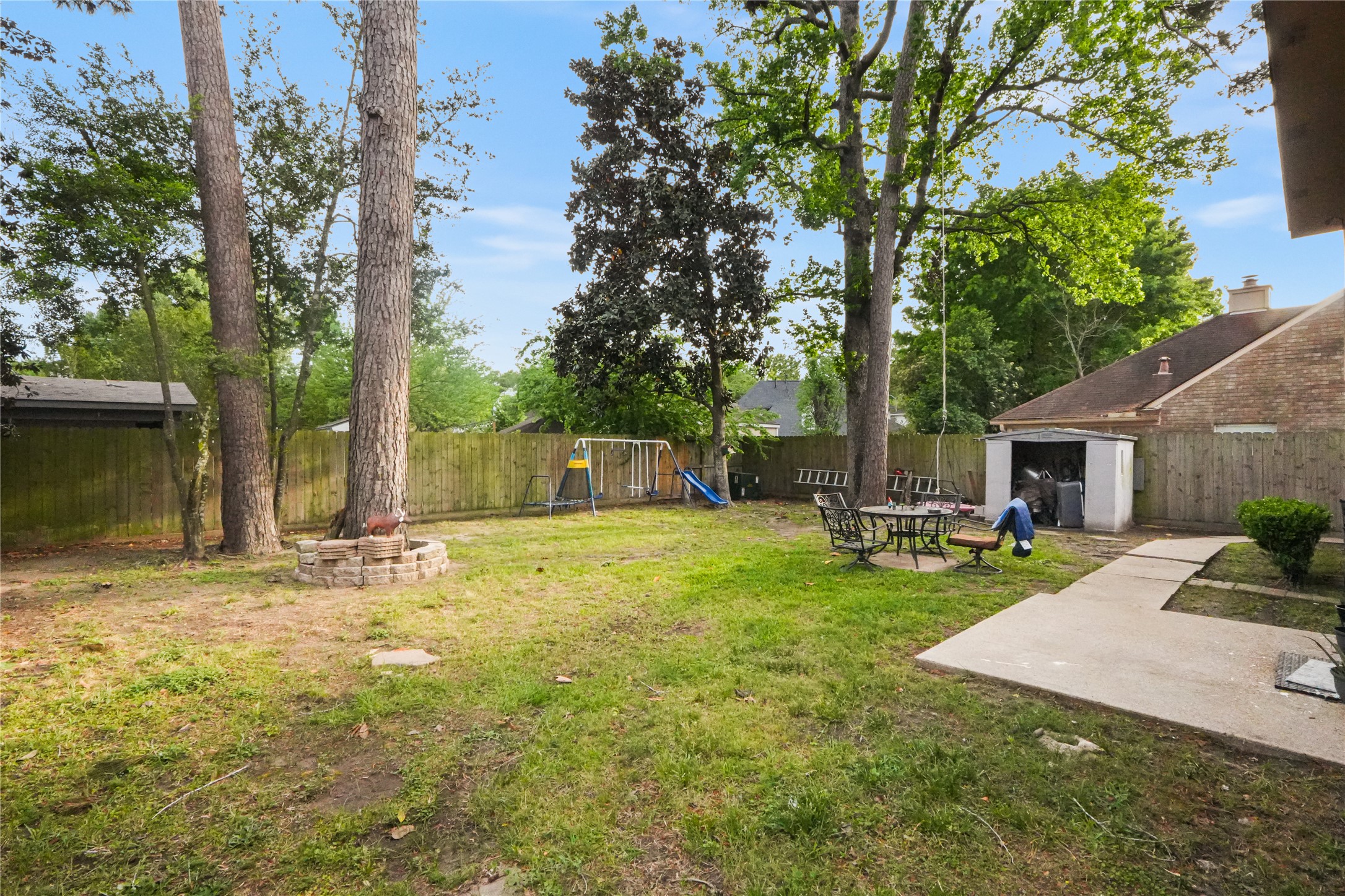 5824 Forest Timbers Drive Property Photo 28