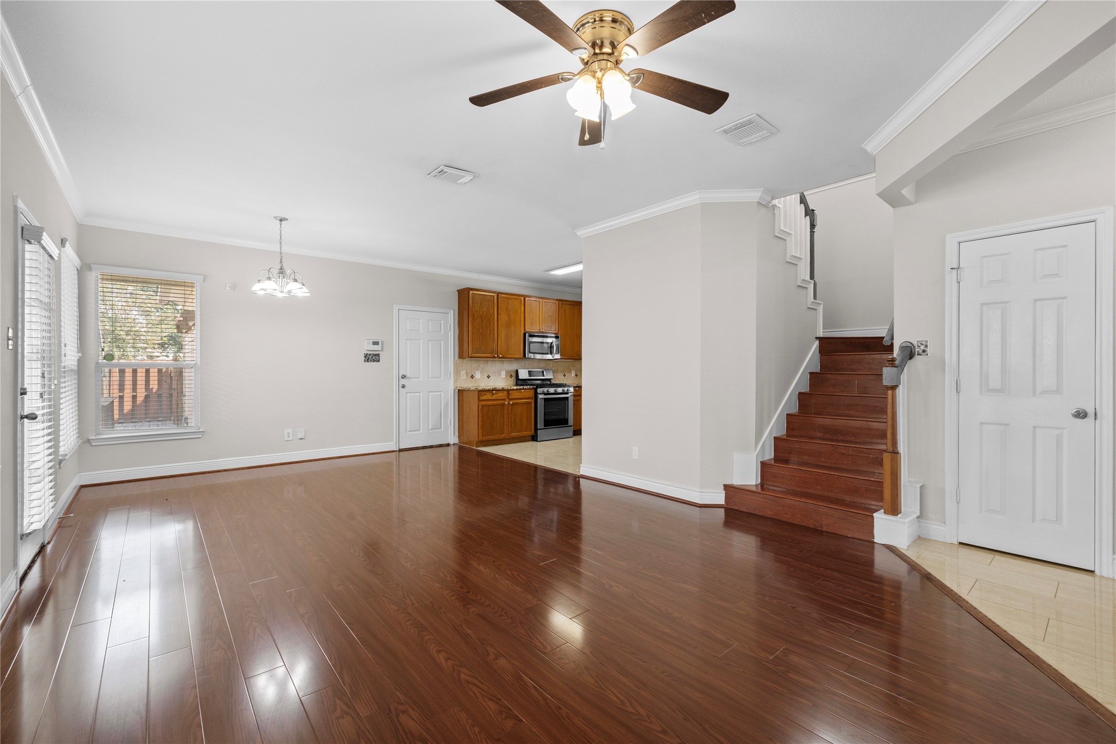 7143 Sun Village Drive Property Photo 9