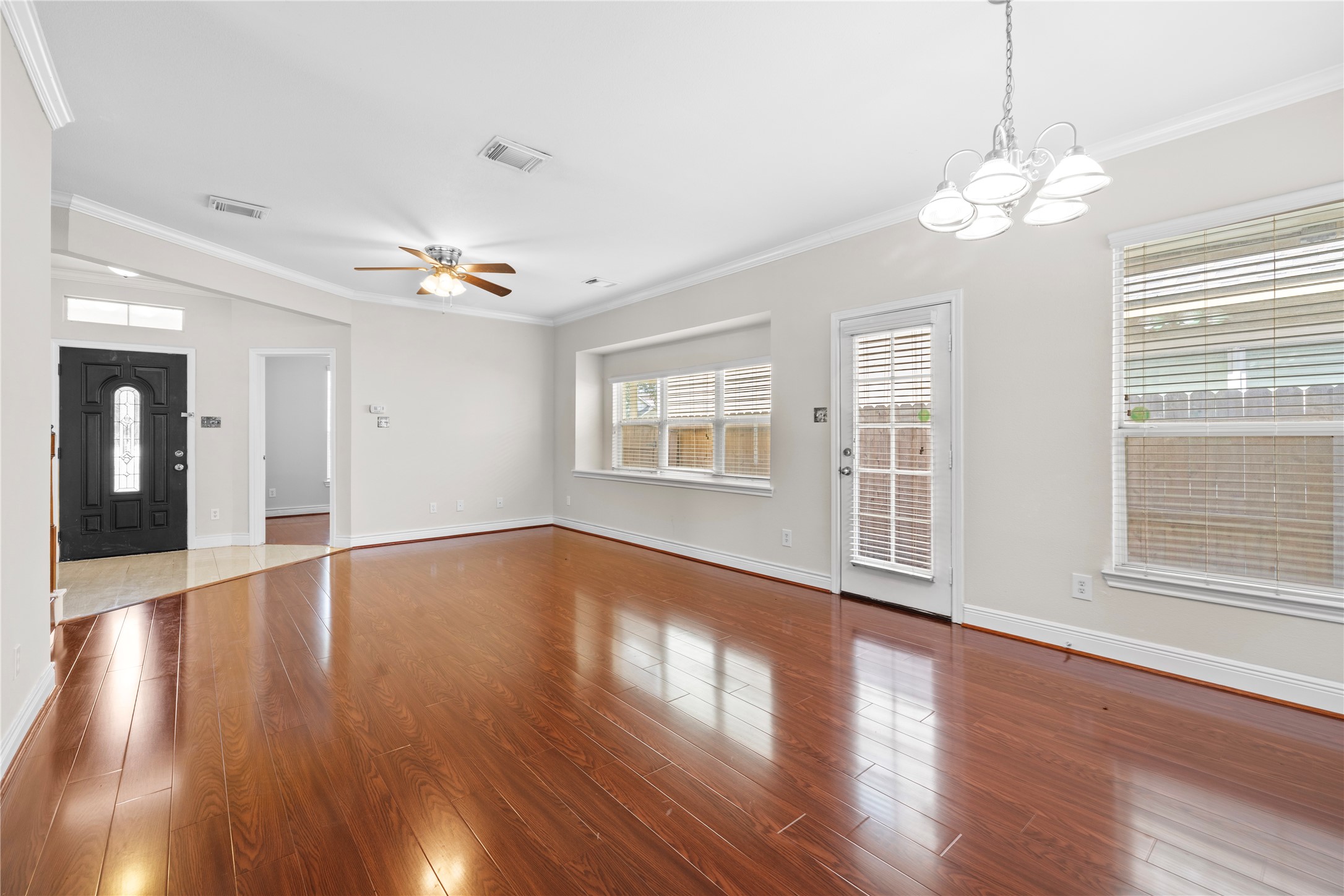 7143 Sun Village Drive Property Photo 11