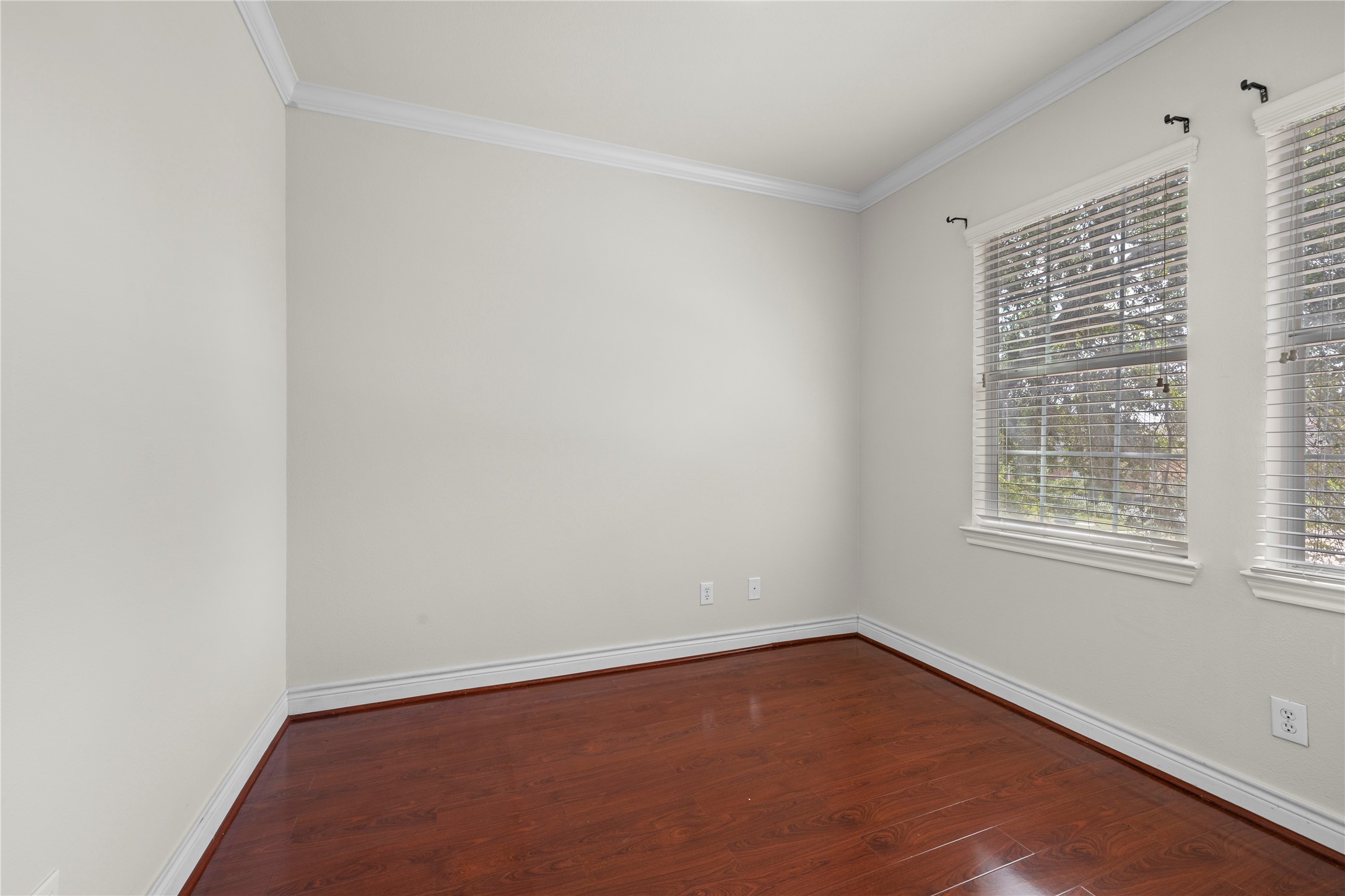 7143 Sun Village Drive Property Photo 25