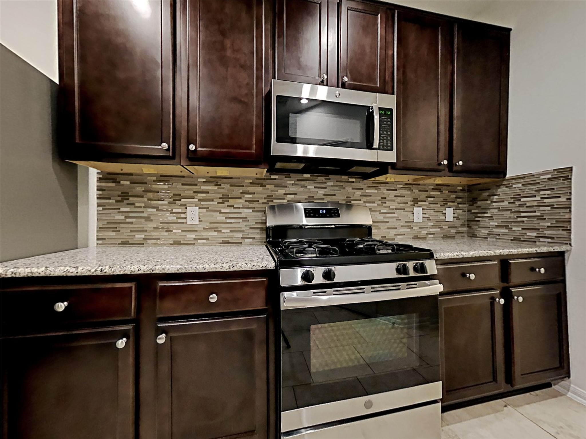 16706 E Whimbrel Circle Property Photo 4