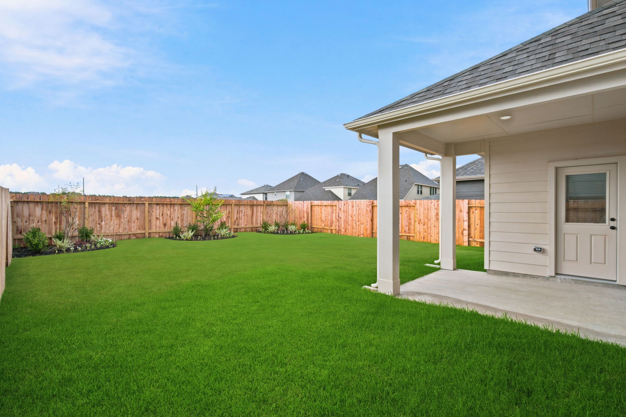 18518 Karlynn Street Property Photo 28
