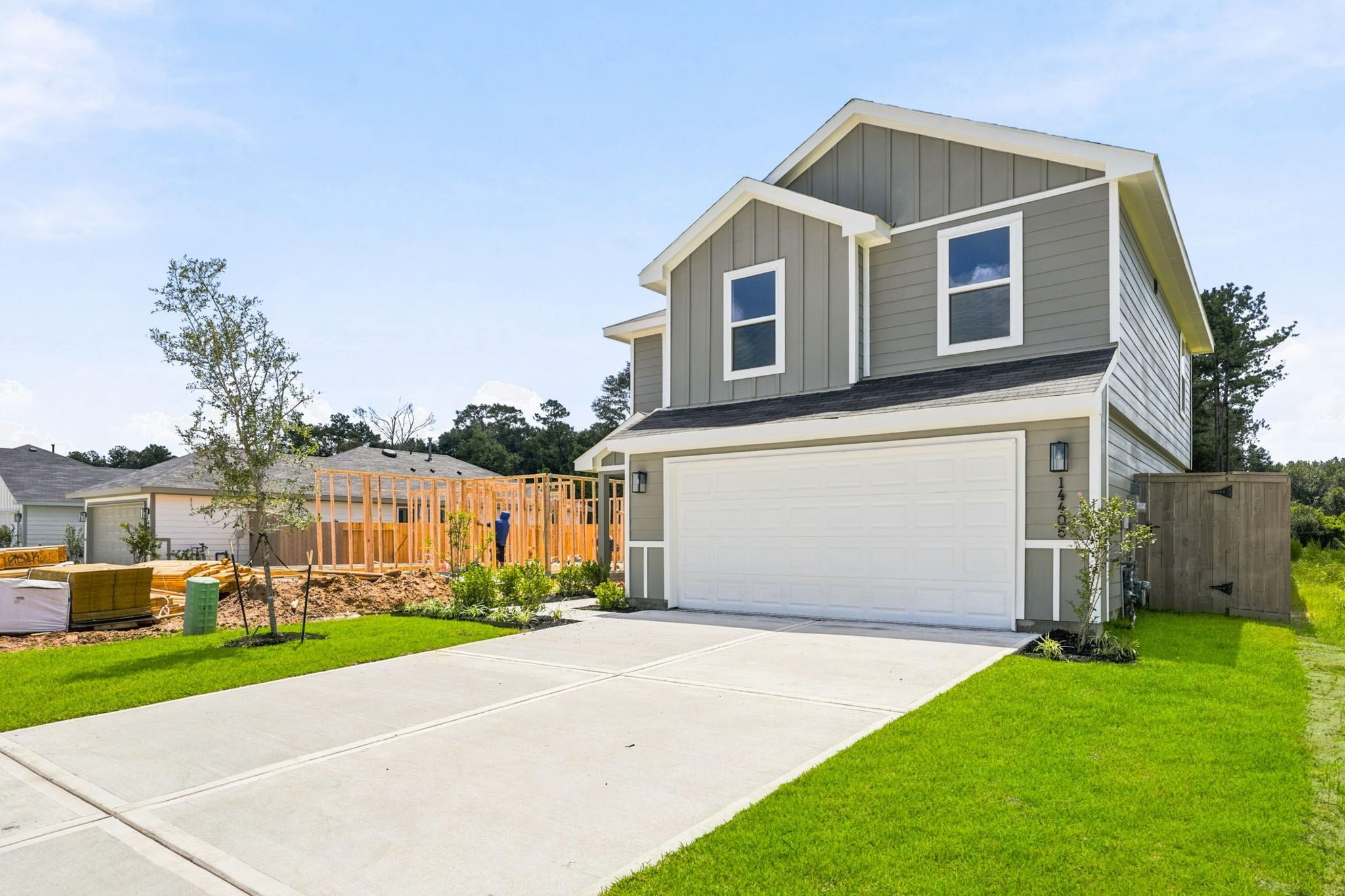 14405 Tawny Street Property Photo 3