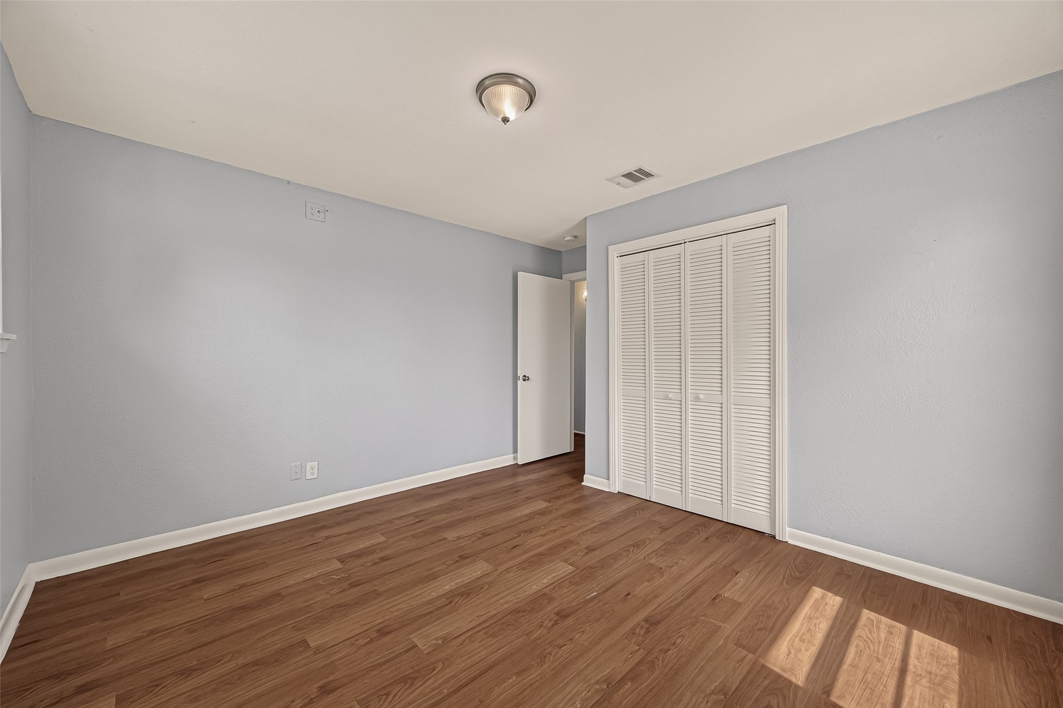 10601 Ambursen Street Property Photo 25