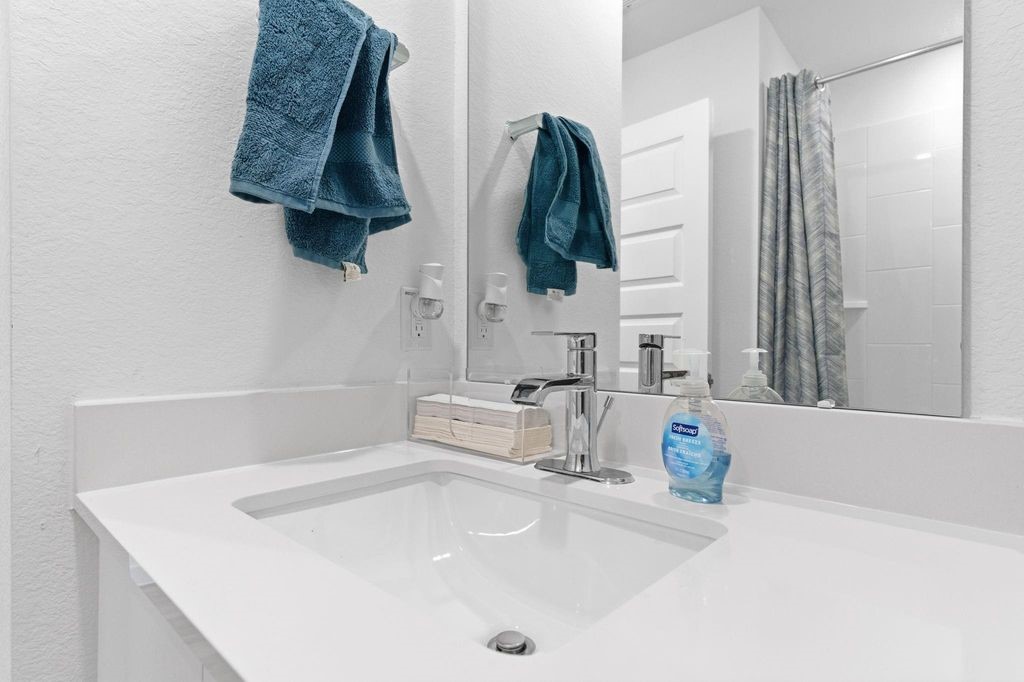 2907 Core Meadows Drive Property Photo 26