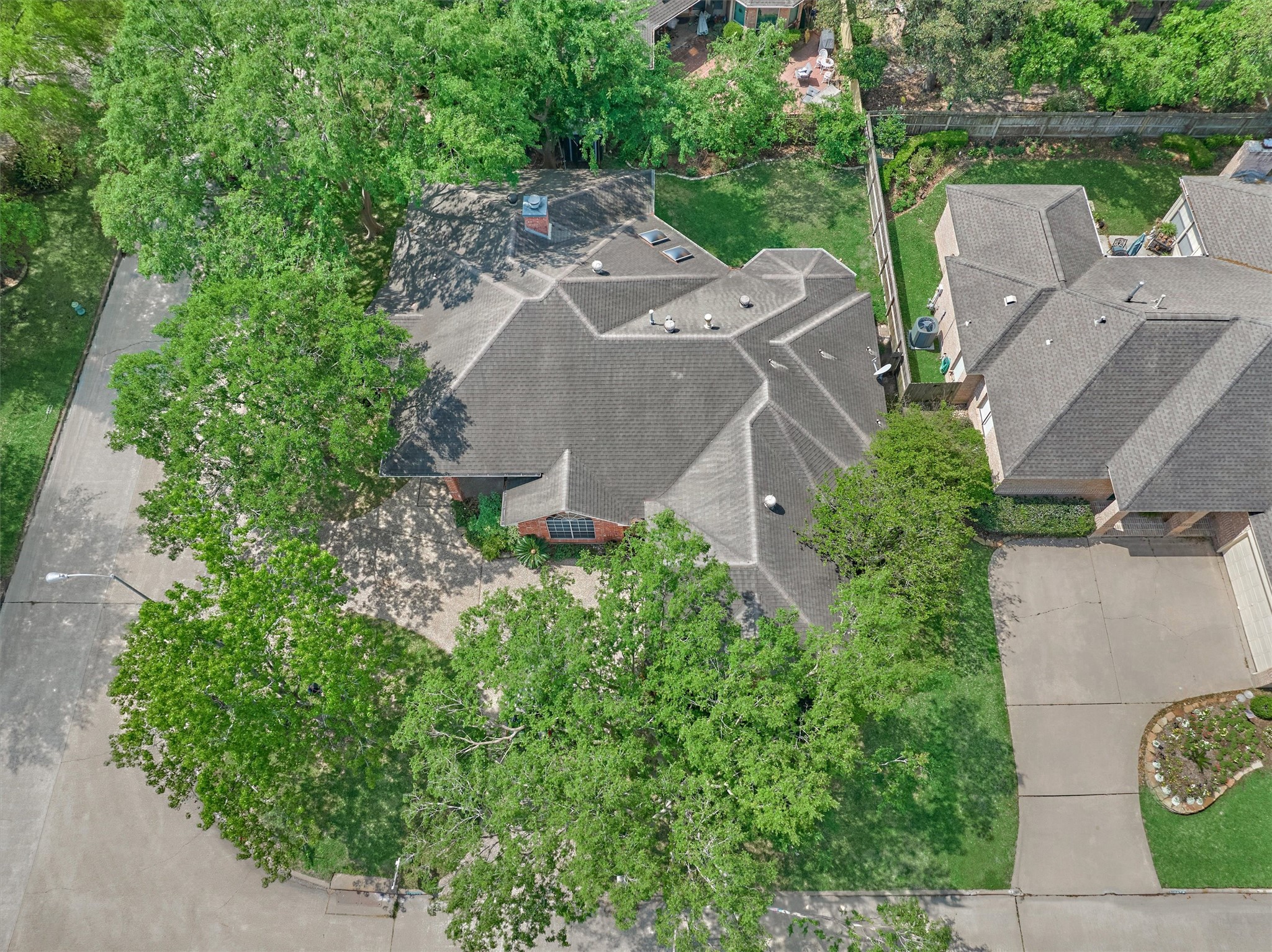 11603 Vailrun Drive Property Photo 2