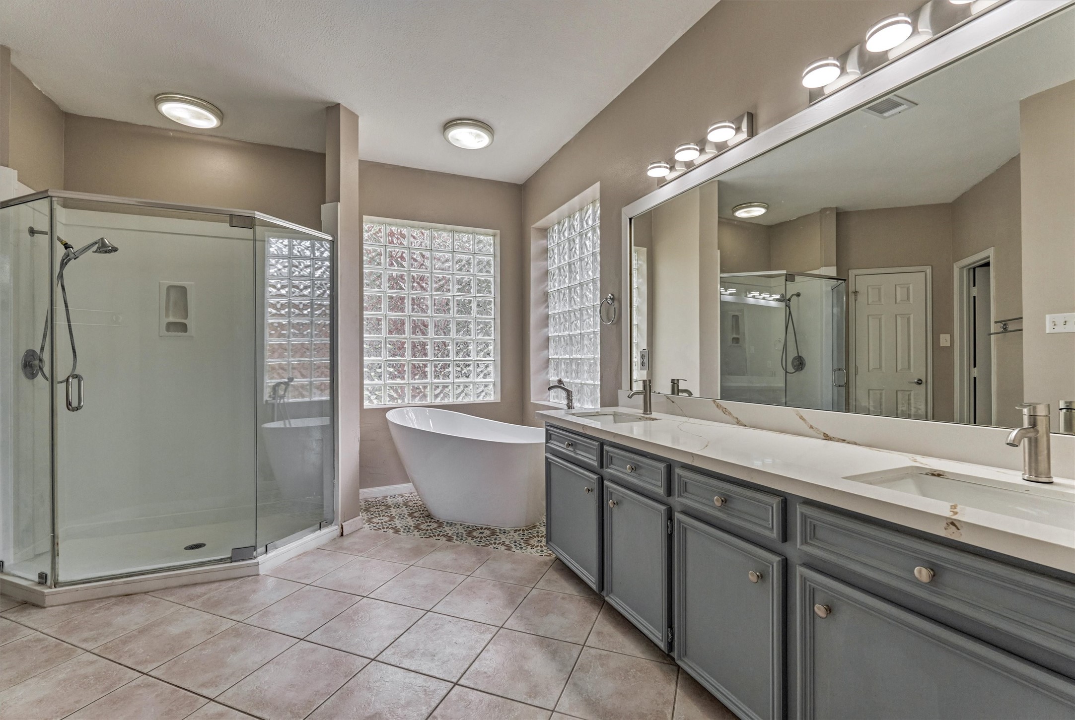11603 Vailrun Drive Property Photo 29