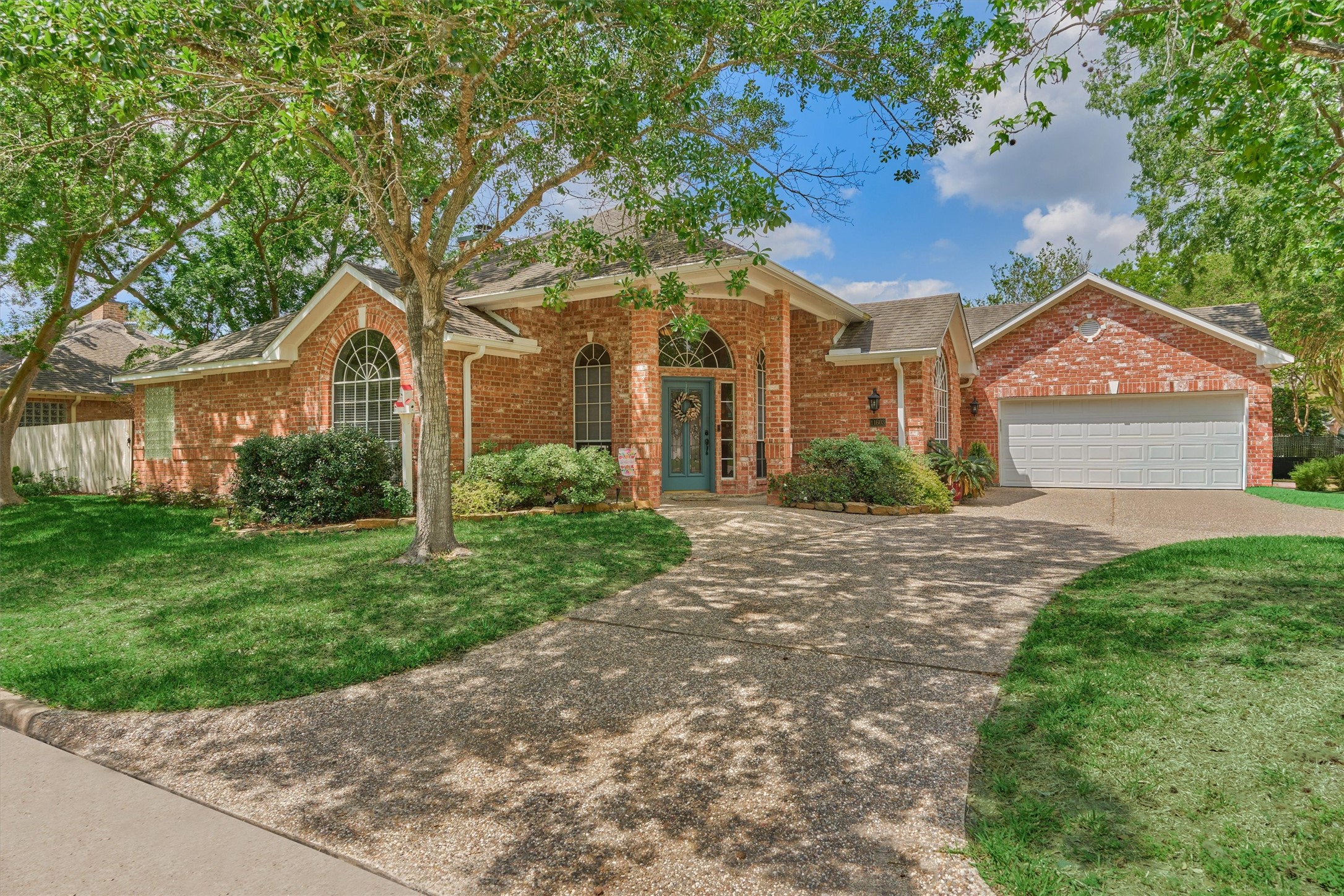 11603 Vailrun Drive Property Photo 40