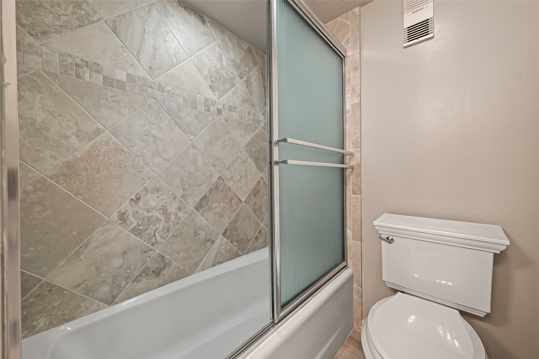 94 Sugarberry Circle Property Photo 39