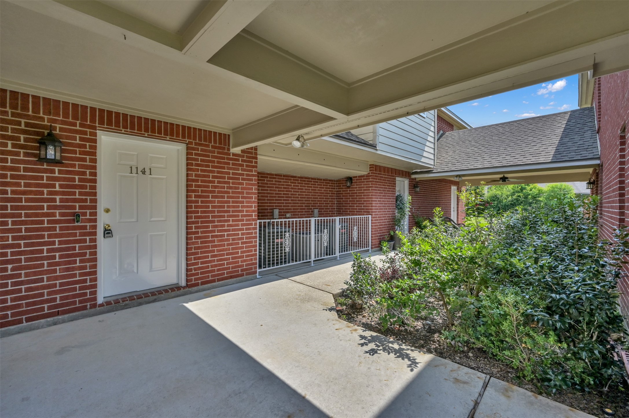 1141 Lovett Street Property Photo 3
