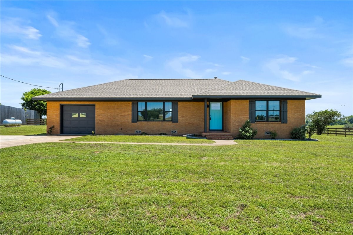 3053 Industrial Boulevard Property Photo 1
