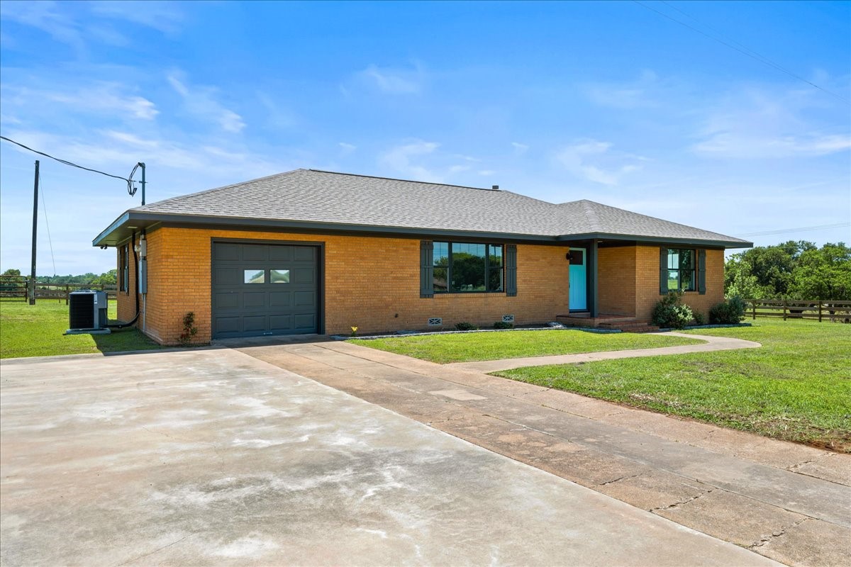 3053 Industrial Boulevard Property Photo 3