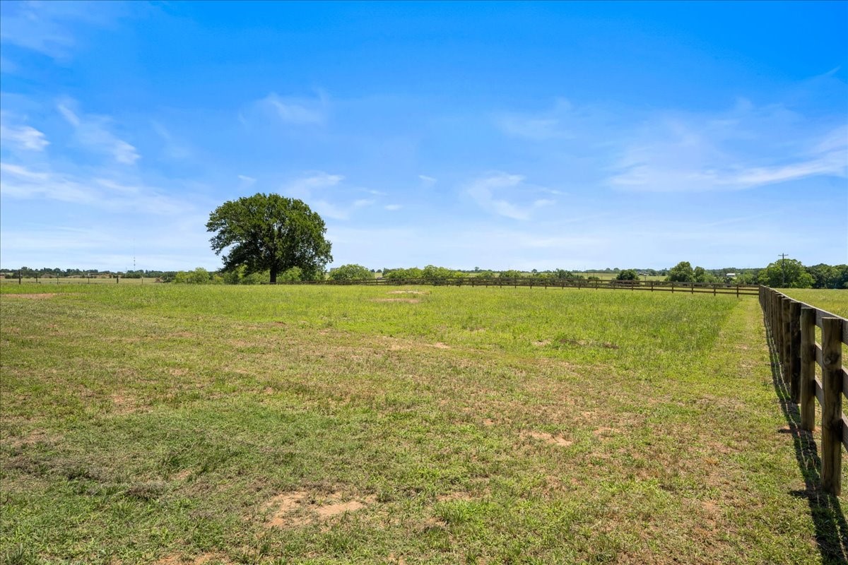 3053 Industrial Boulevard Property Photo 8