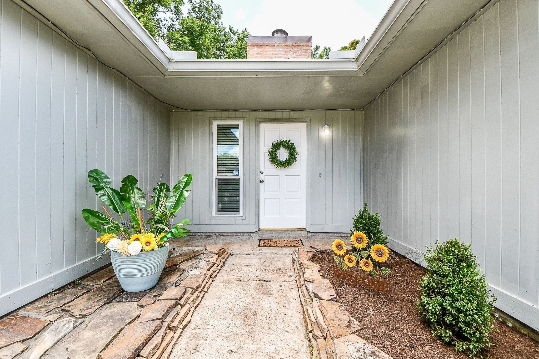 16823 Cobble Ridge Drive Property Photo 7