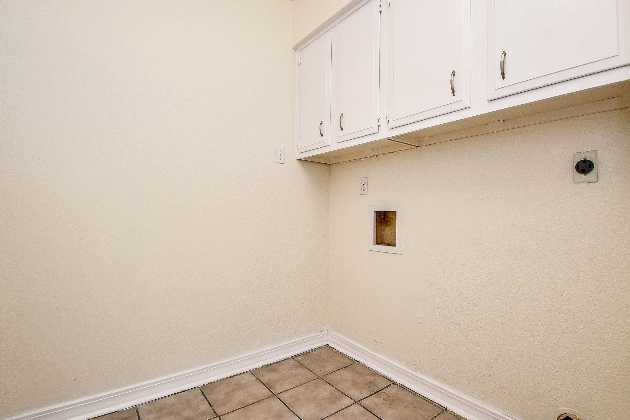 16823 Cobble Ridge Drive Property Photo 20